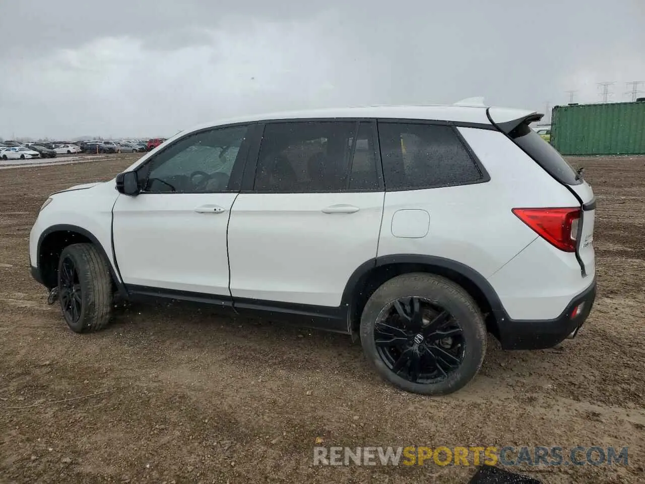 2 Photograph of a damaged car 5FNYF8H25MB014585 HONDA PASSPORT 2021