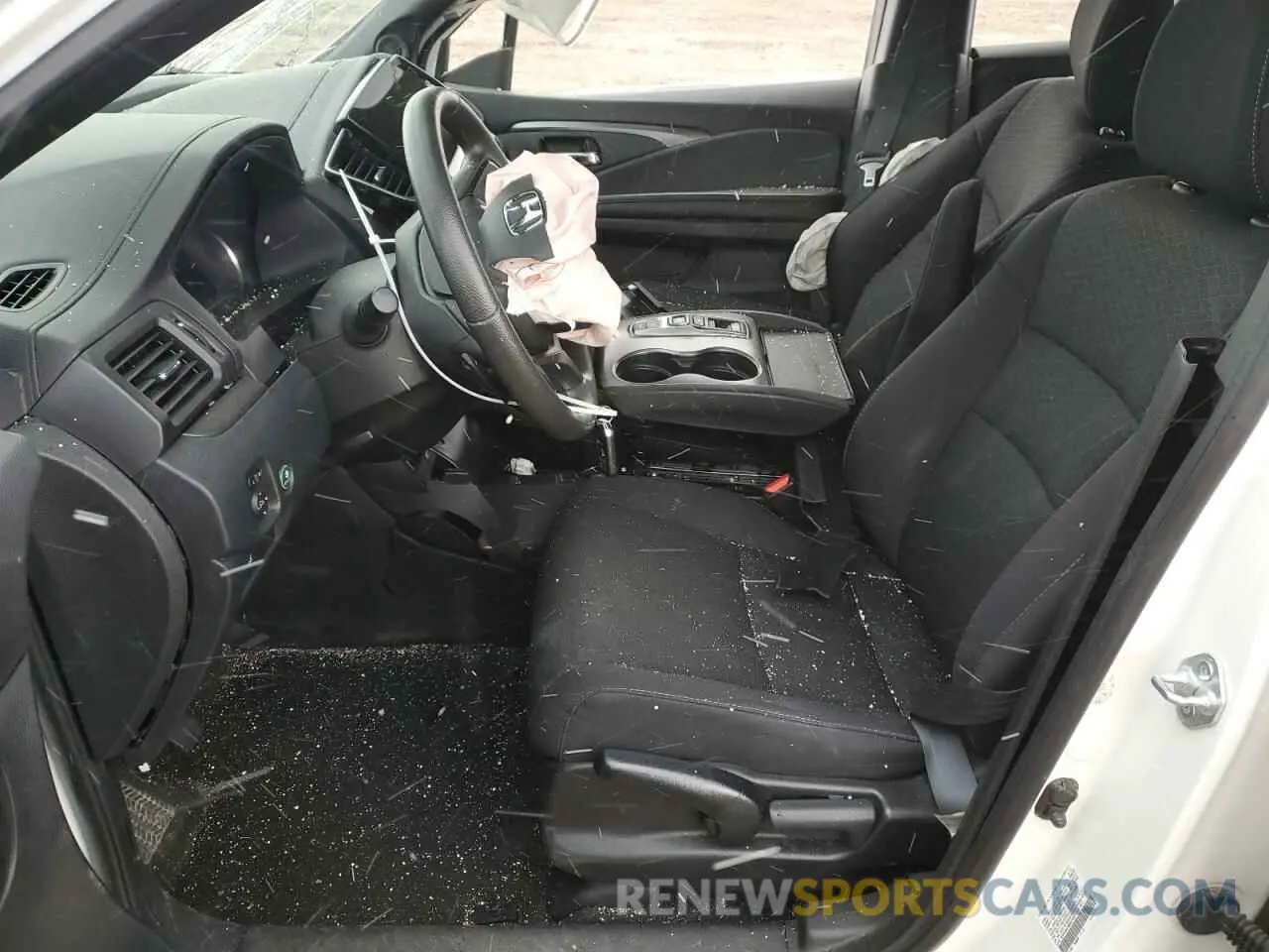 7 Photograph of a damaged car 5FNYF8H25MB014585 HONDA PASSPORT 2021