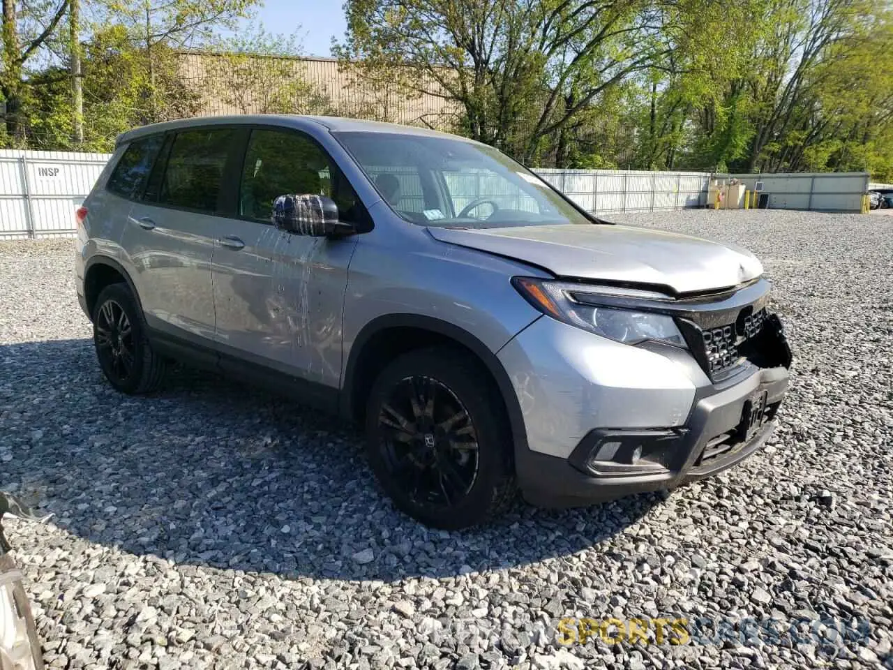 4 Photograph of a damaged car 5FNYF8H27MB003085 HONDA PASSPORT 2021
