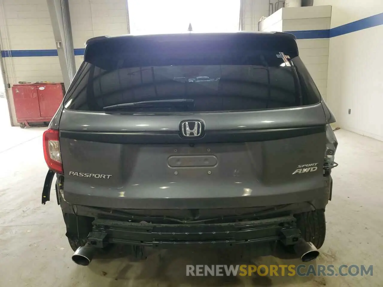 6 Photograph of a damaged car 5FNYF8H27MB003622 HONDA PASSPORT 2021