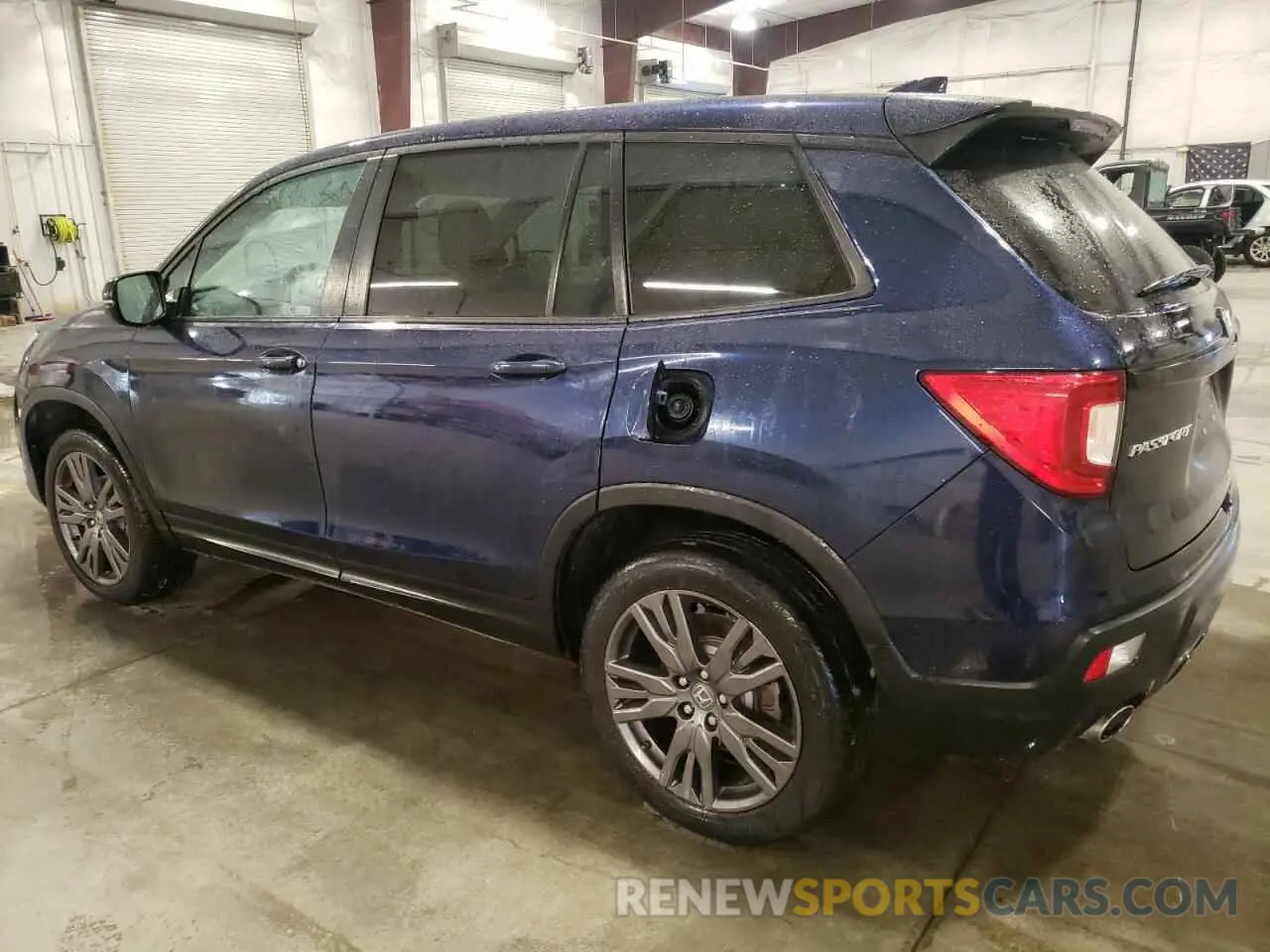2 Photograph of a damaged car 5FNYF8H50MB016075 HONDA PASSPORT 2021