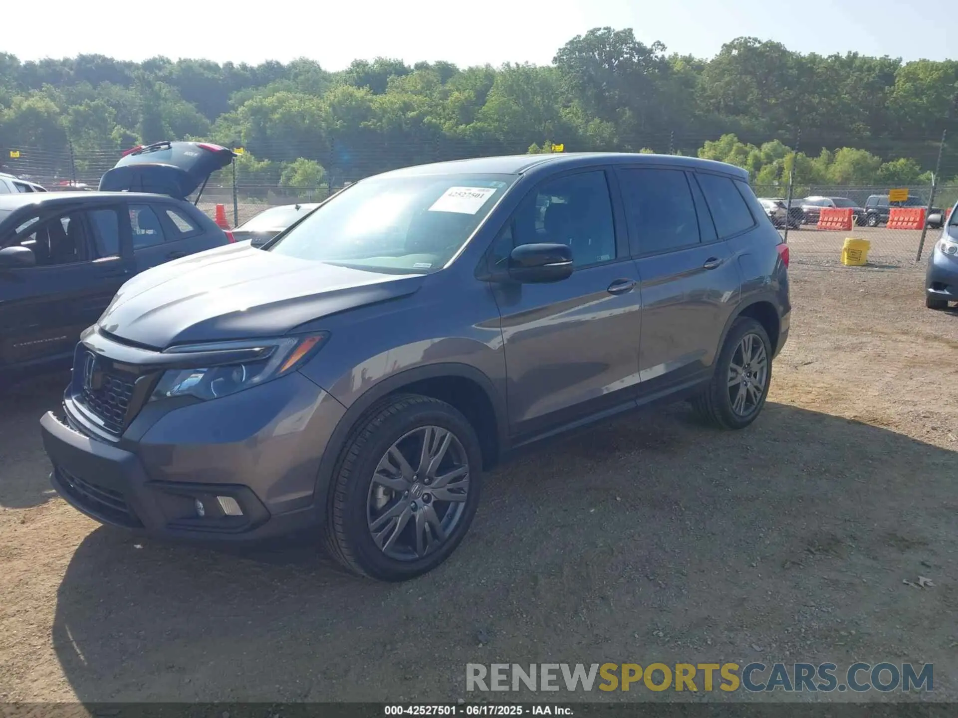 2 Photograph of a damaged car 5FNYF8H51MB027490 HONDA PASSPORT 2021