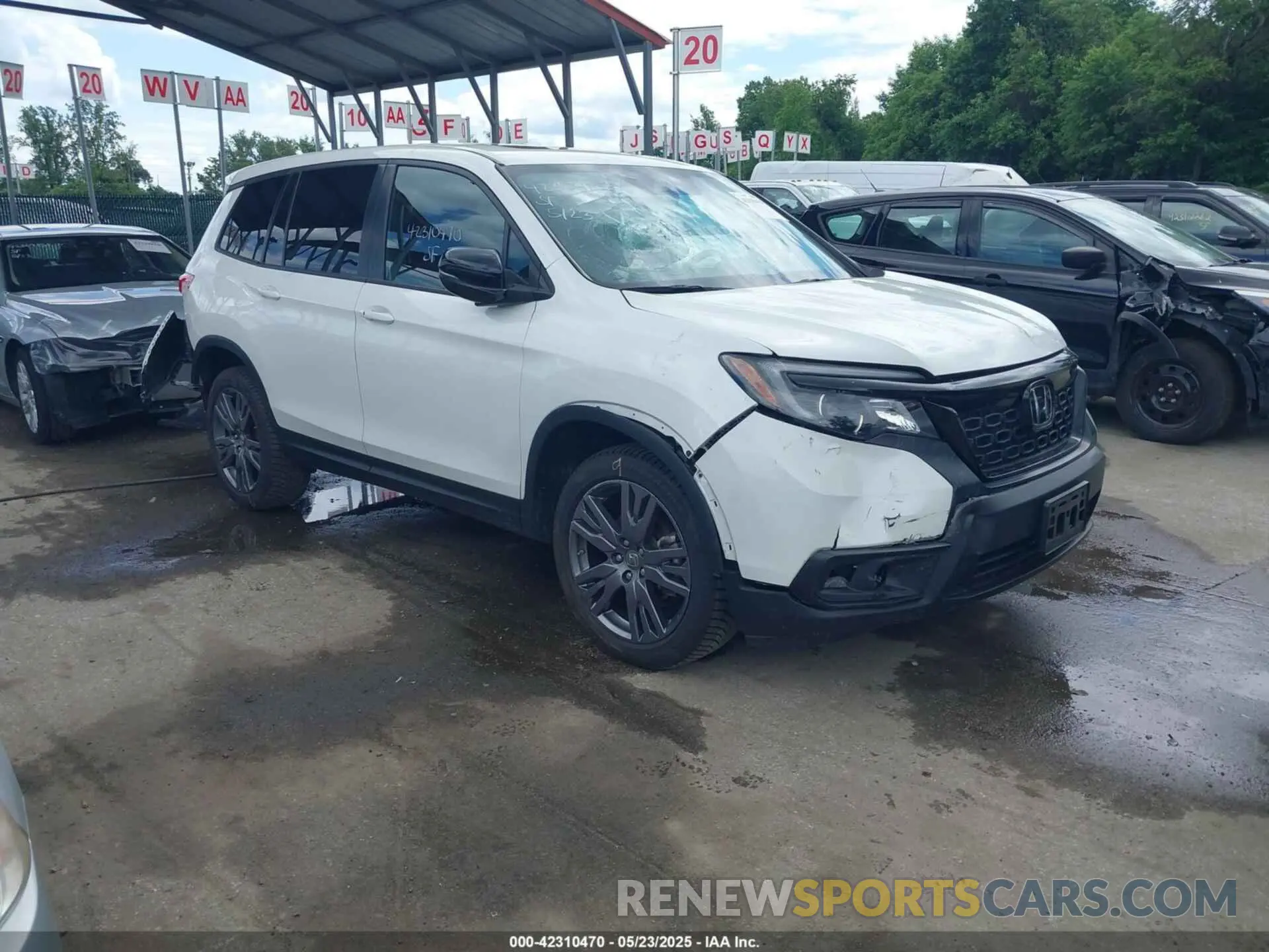 1 Photograph of a damaged car 5FNYF8H54MB041738 HONDA PASSPORT 2021
