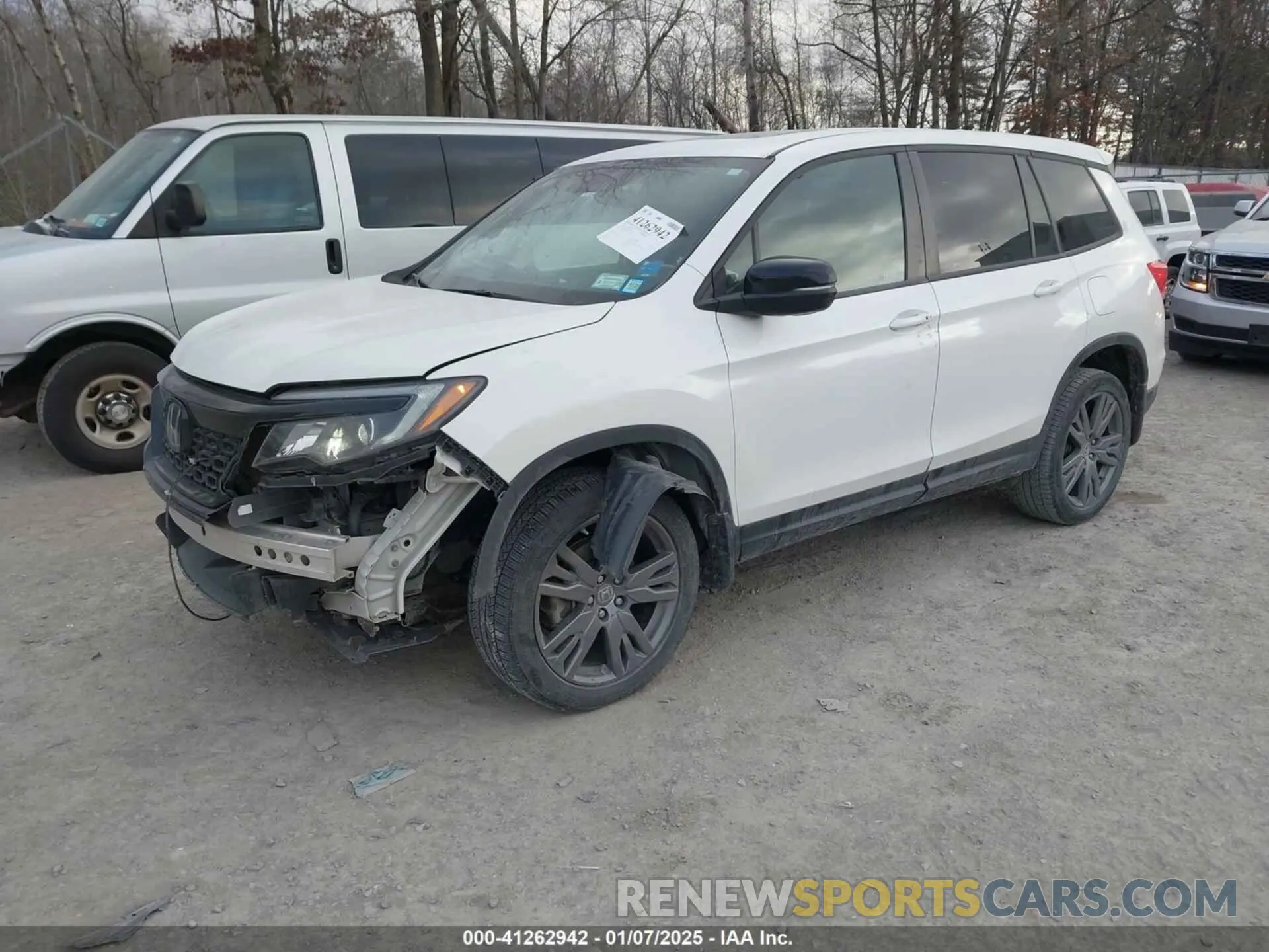 2 Photograph of a damaged car 5FNYF8H55MB004813 HONDA PASSPORT 2021