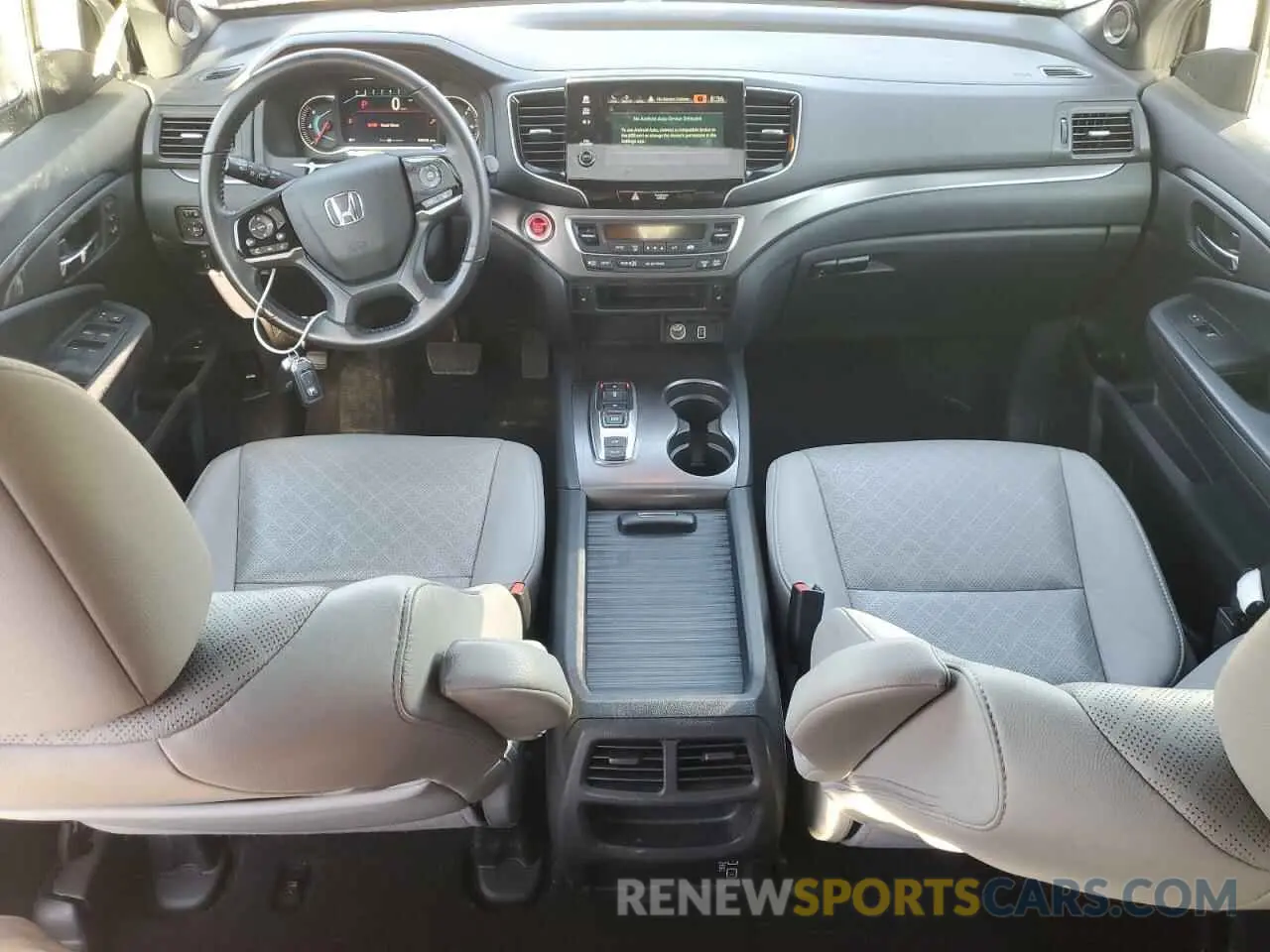 8 Photograph of a damaged car 5FNYF8H57MB027798 HONDA PASSPORT 2021