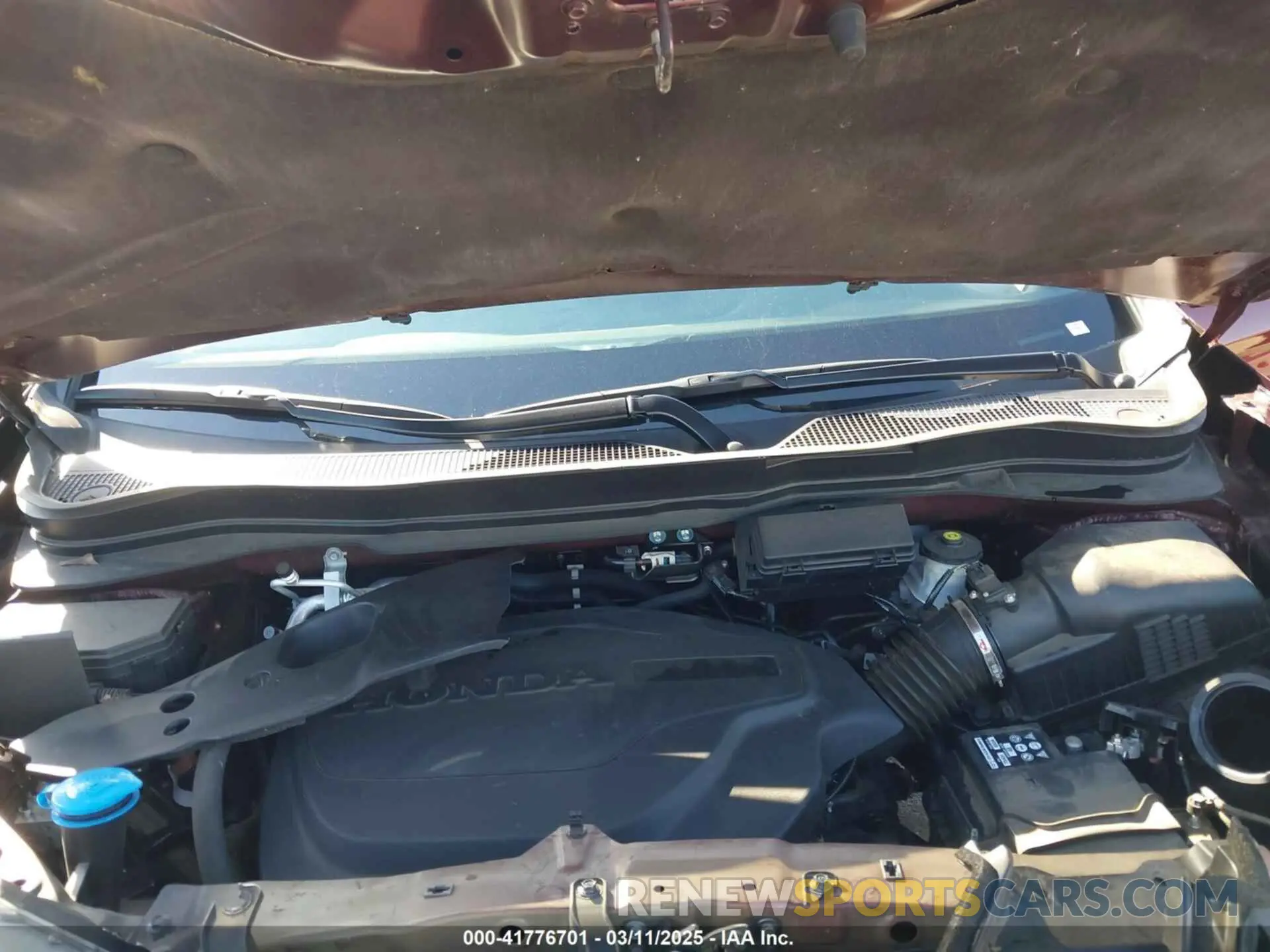 10 Photograph of a damaged car 5FNYF8H5XMB007951 HONDA PASSPORT 2021