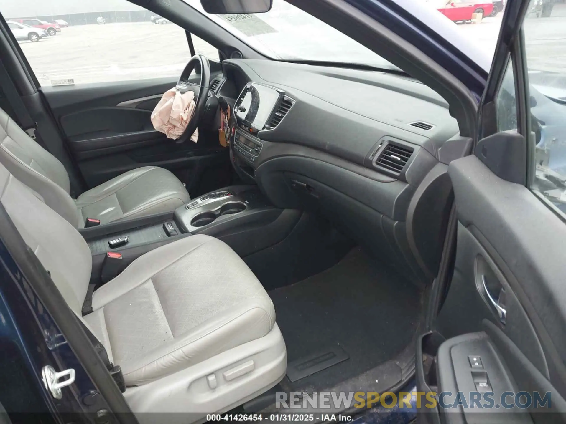5 Photograph of a damaged car 5FNYF8H5XMB014219 HONDA PASSPORT 2021