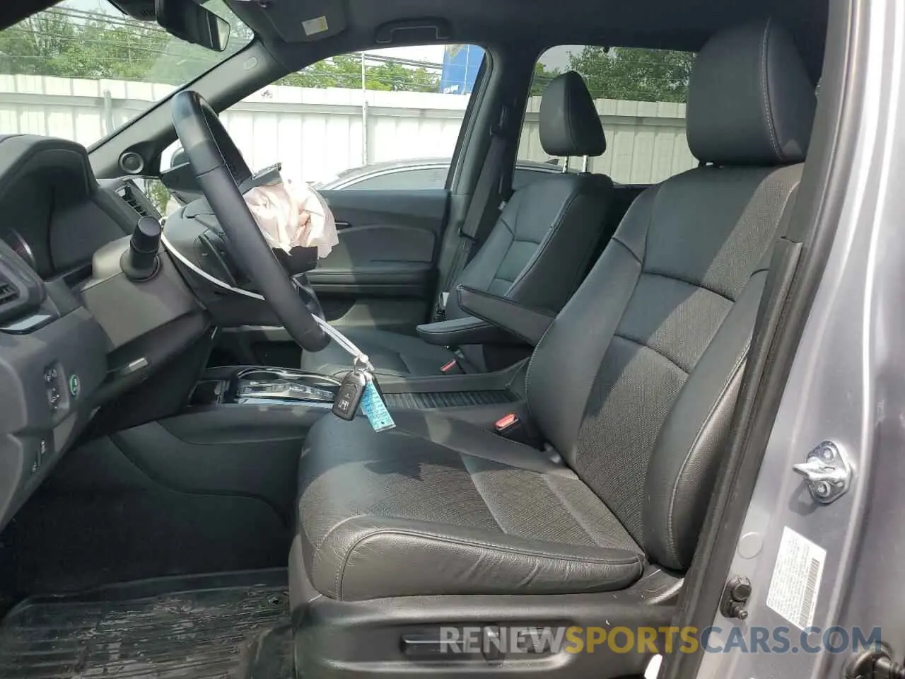 7 Photograph of a damaged car 5FNYF8H95MB040147 HONDA PASSPORT 2021
