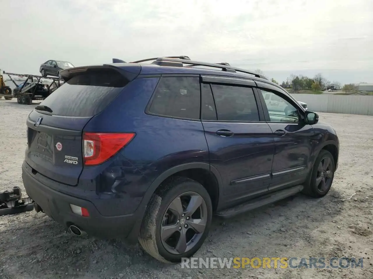 3 Photograph of a damaged car 5FNYF8H99MB042984 HONDA PASSPORT 2021