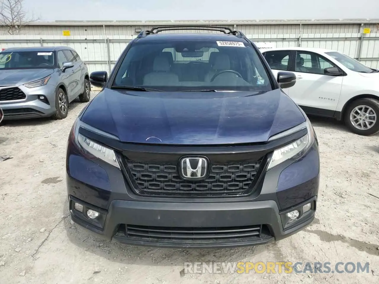5 Photograph of a damaged car 5FNYF8H99MB042984 HONDA PASSPORT 2021