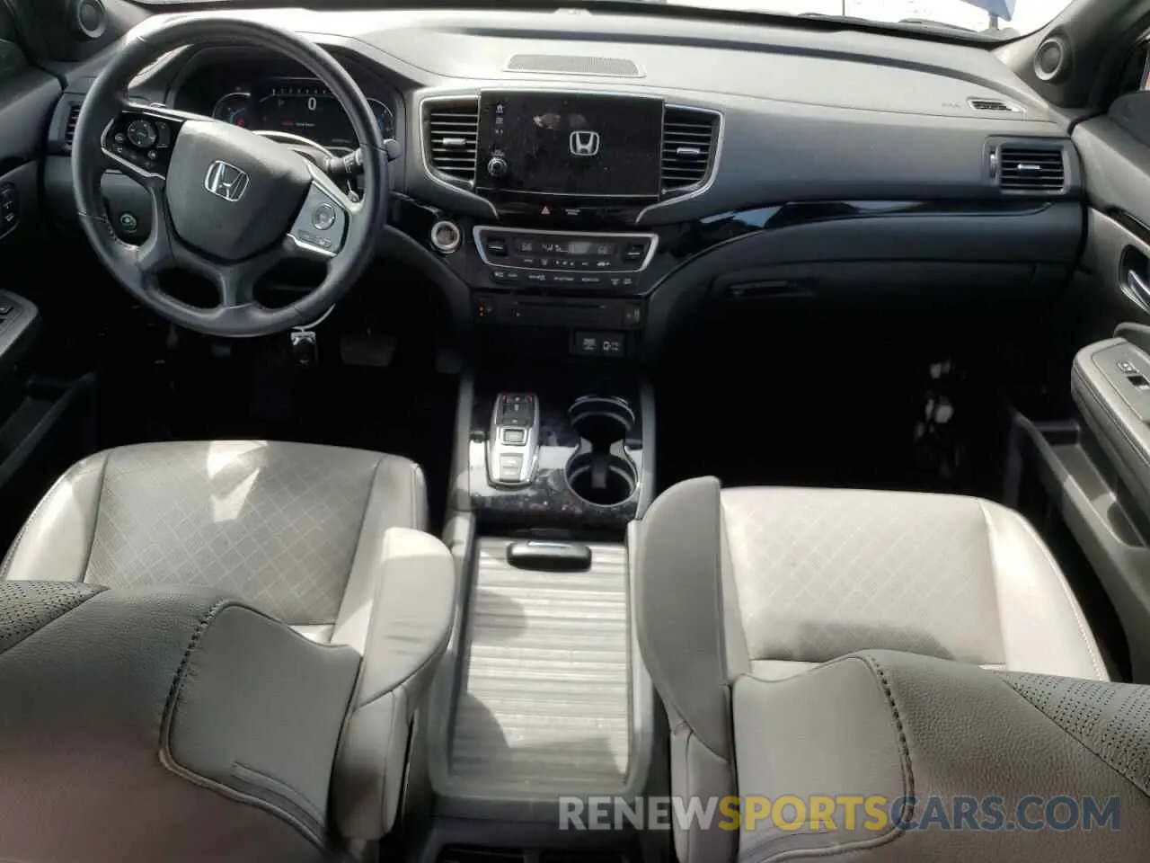 8 Photograph of a damaged car 5FNYF8H99MB042984 HONDA PASSPORT 2021
