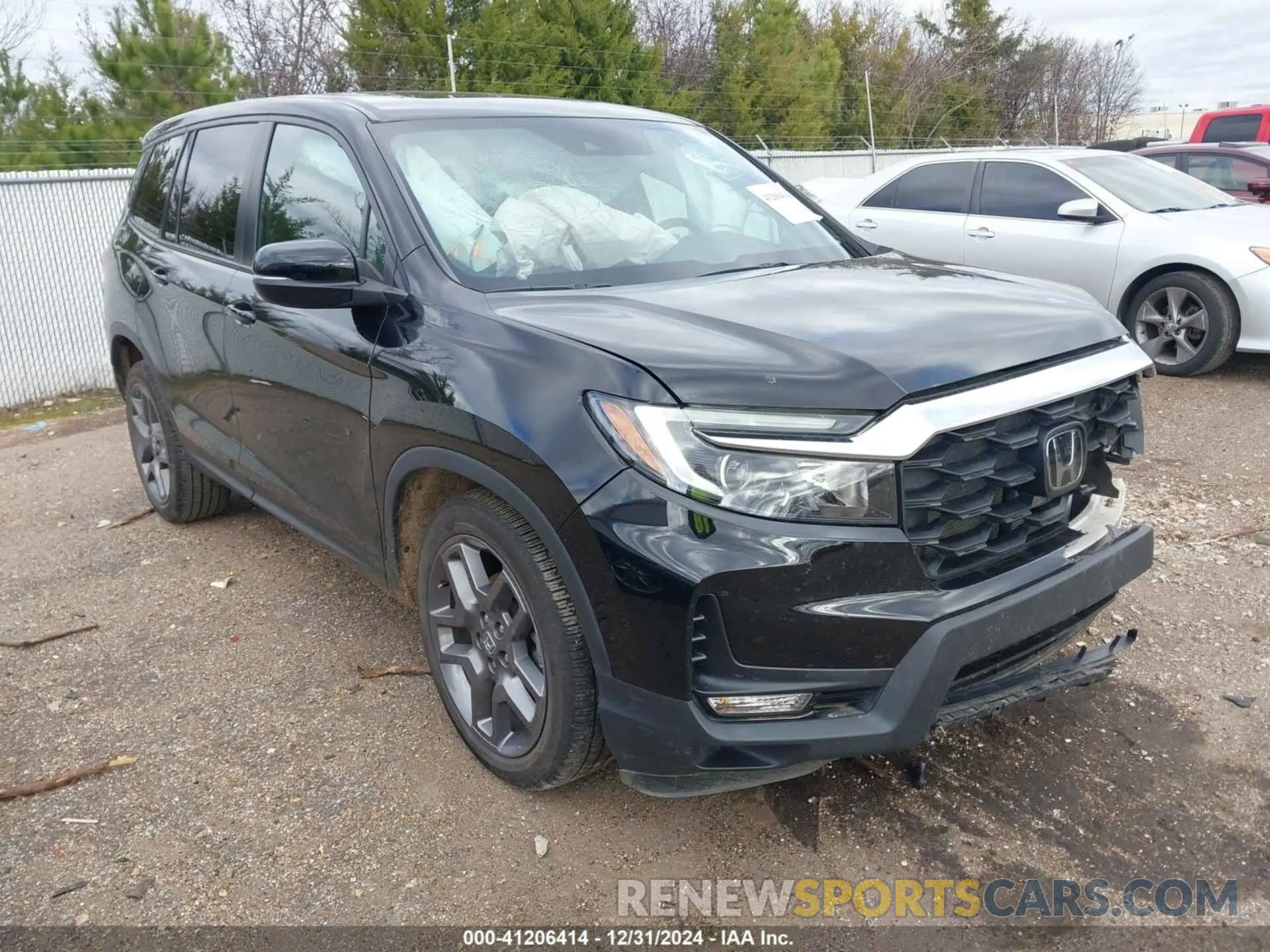 1 Photograph of a damaged car 5FNYF7H51NB000270 HONDA PASSPORT 2022