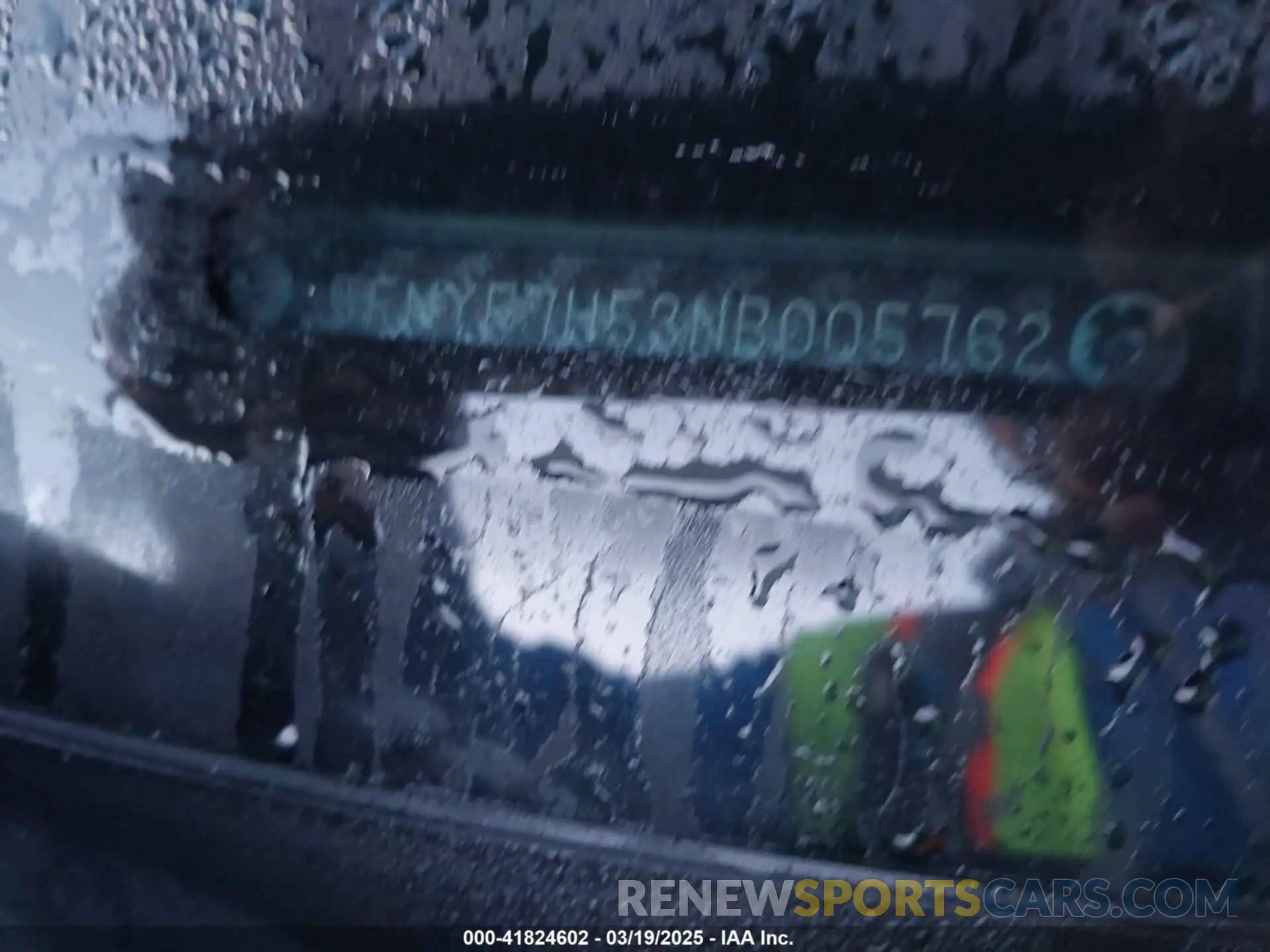 9 Photograph of a damaged car 5FNYF7H53NB005762 HONDA PASSPORT 2022