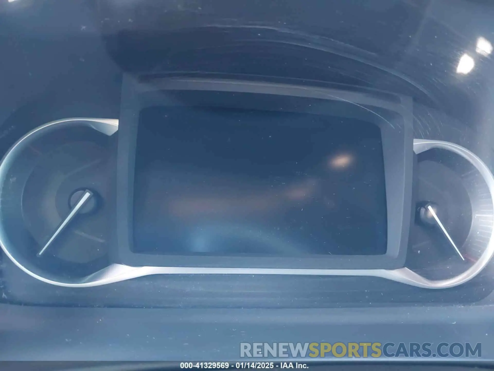 7 Photograph of a damaged car 5FNYF7H55NB006170 HONDA PASSPORT 2022