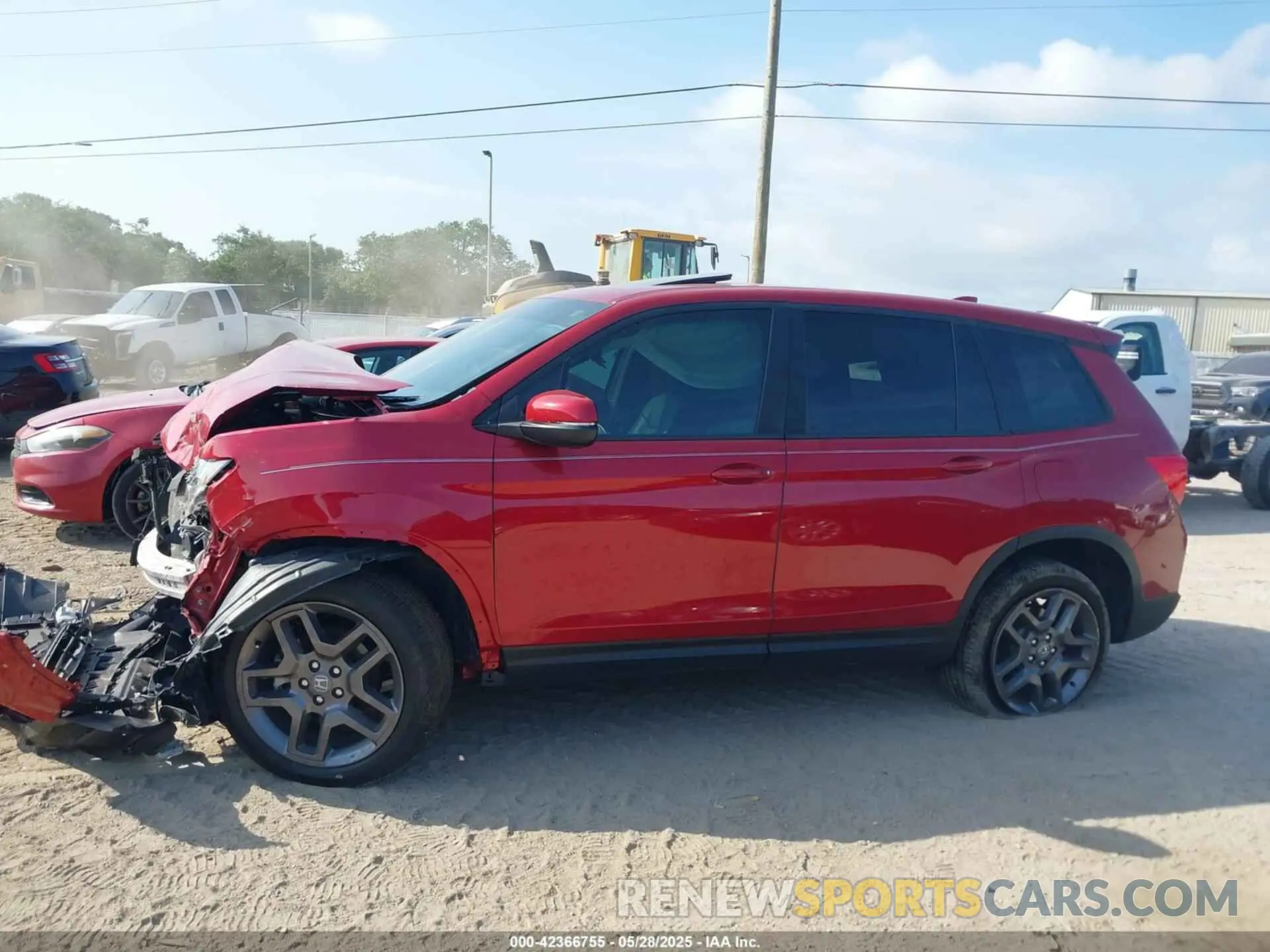14 Photograph of a damaged car 5FNYF7H58NB006115 HONDA PASSPORT 2022