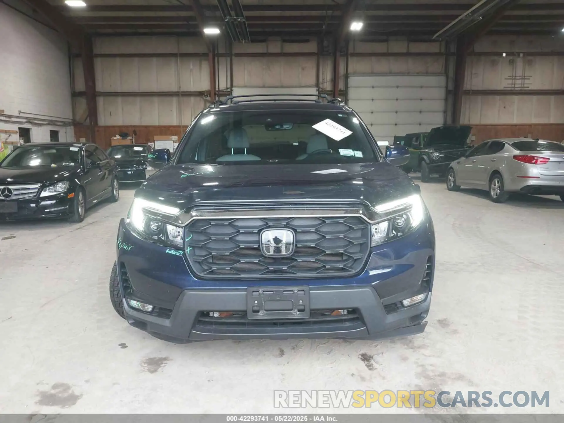 13 Photograph of a damaged car 5FNYF8H51NB004387 HONDA PASSPORT 2022
