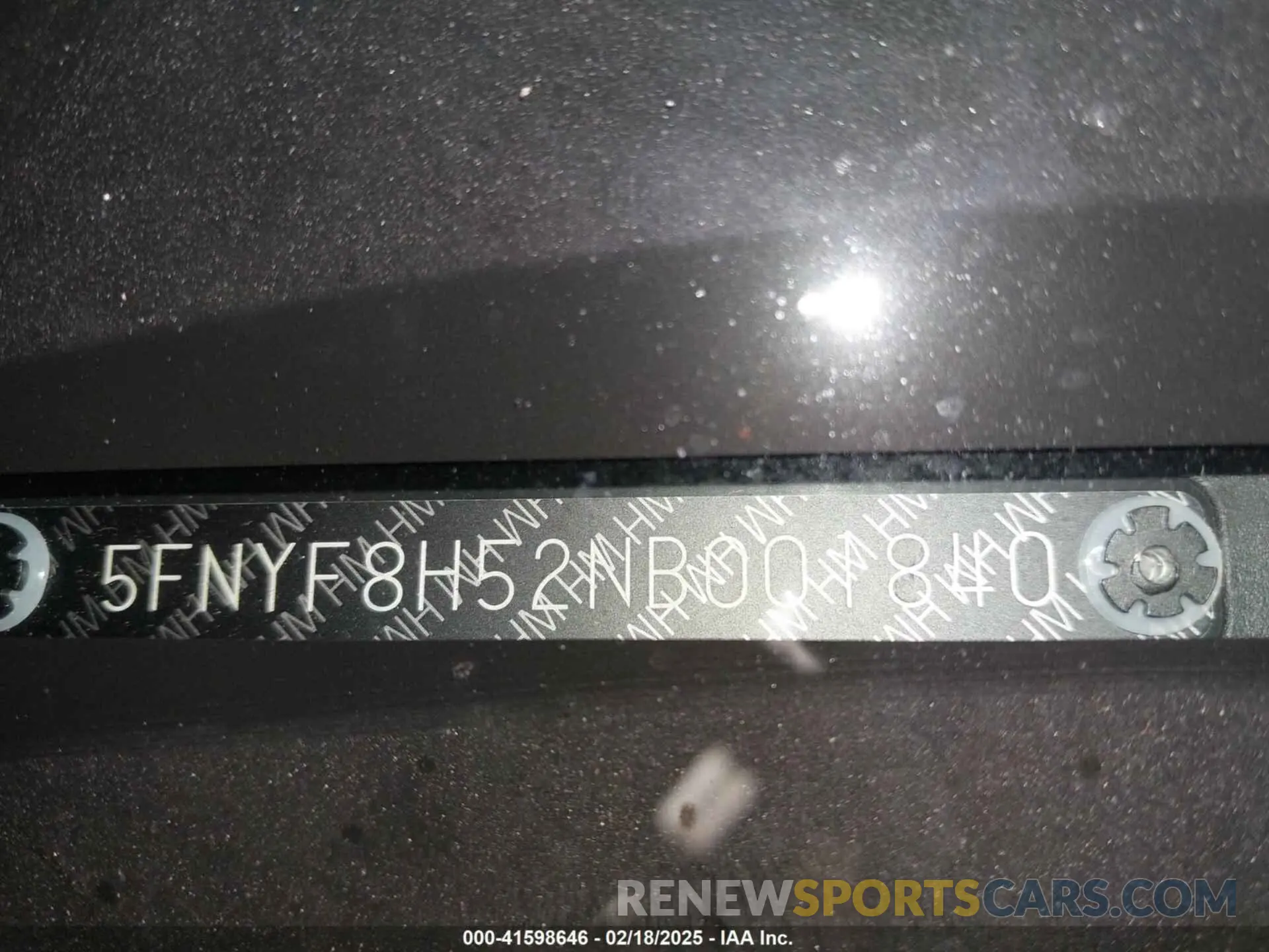 17 Photograph of a damaged car 5FNYF8H52NB001840 HONDA PASSPORT 2022
