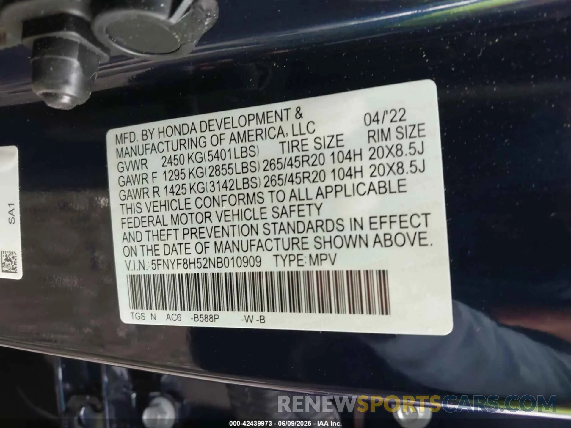 9 Photograph of a damaged car 5FNYF8H52NB010909 HONDA PASSPORT 2022