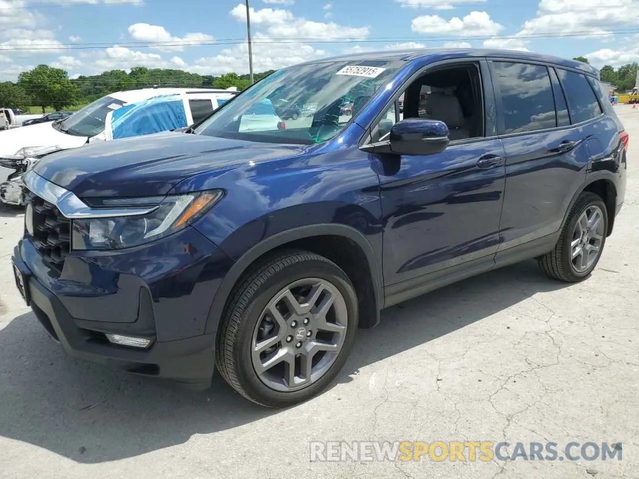 1 Photograph of a damaged car 5FNYF8H53NB029730 HONDA PASSPORT 2022