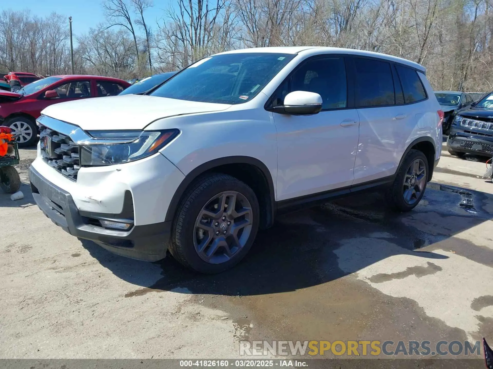 2 Photograph of a damaged car 5FNYF8H56NB008371 HONDA PASSPORT 2022