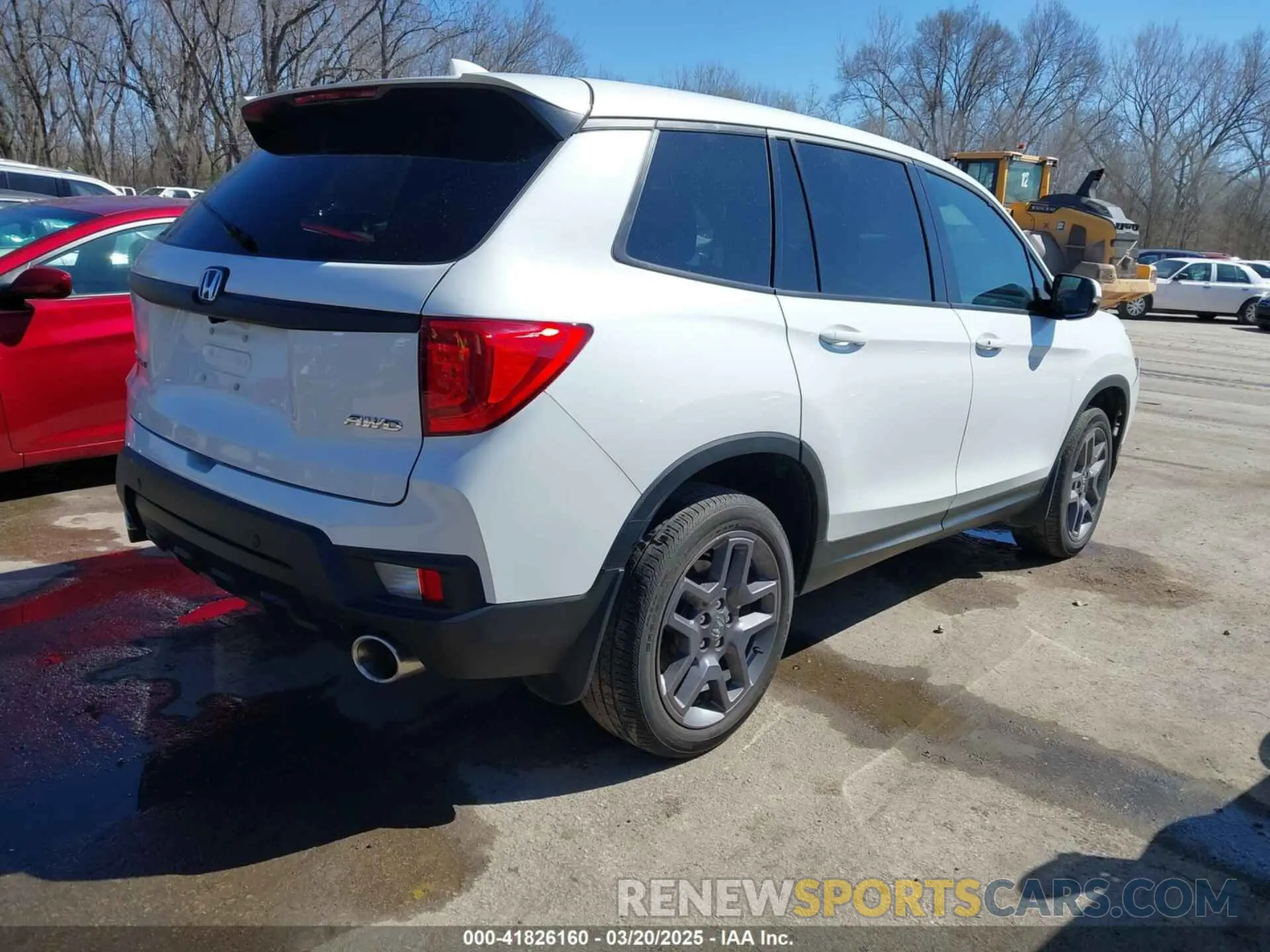 4 Photograph of a damaged car 5FNYF8H56NB008371 HONDA PASSPORT 2022
