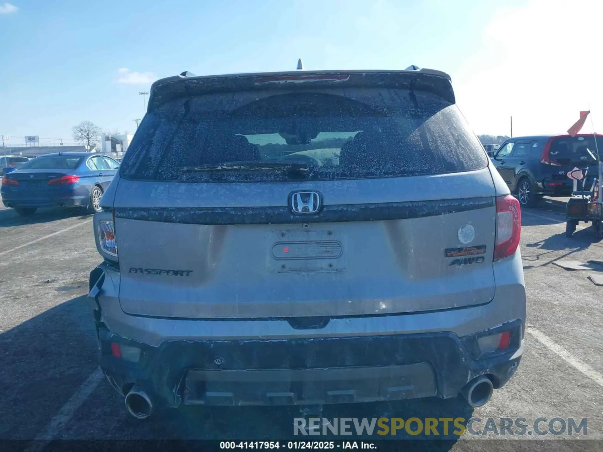 16 Photograph of a damaged car 5FNYF8H61NB000381 HONDA PASSPORT 2022
