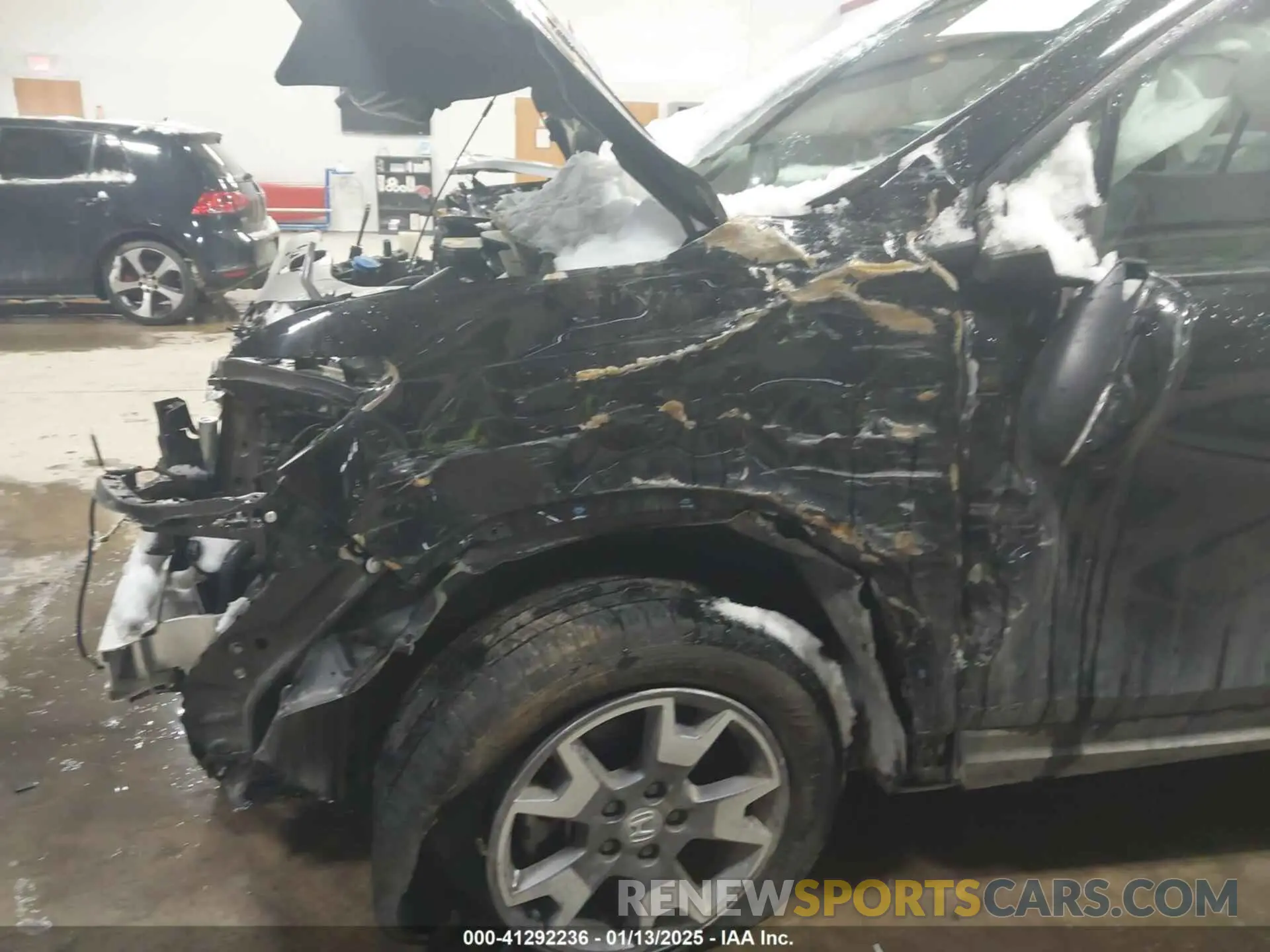 6 Photograph of a damaged car 5FNYF8H63NB028070 HONDA PASSPORT 2022