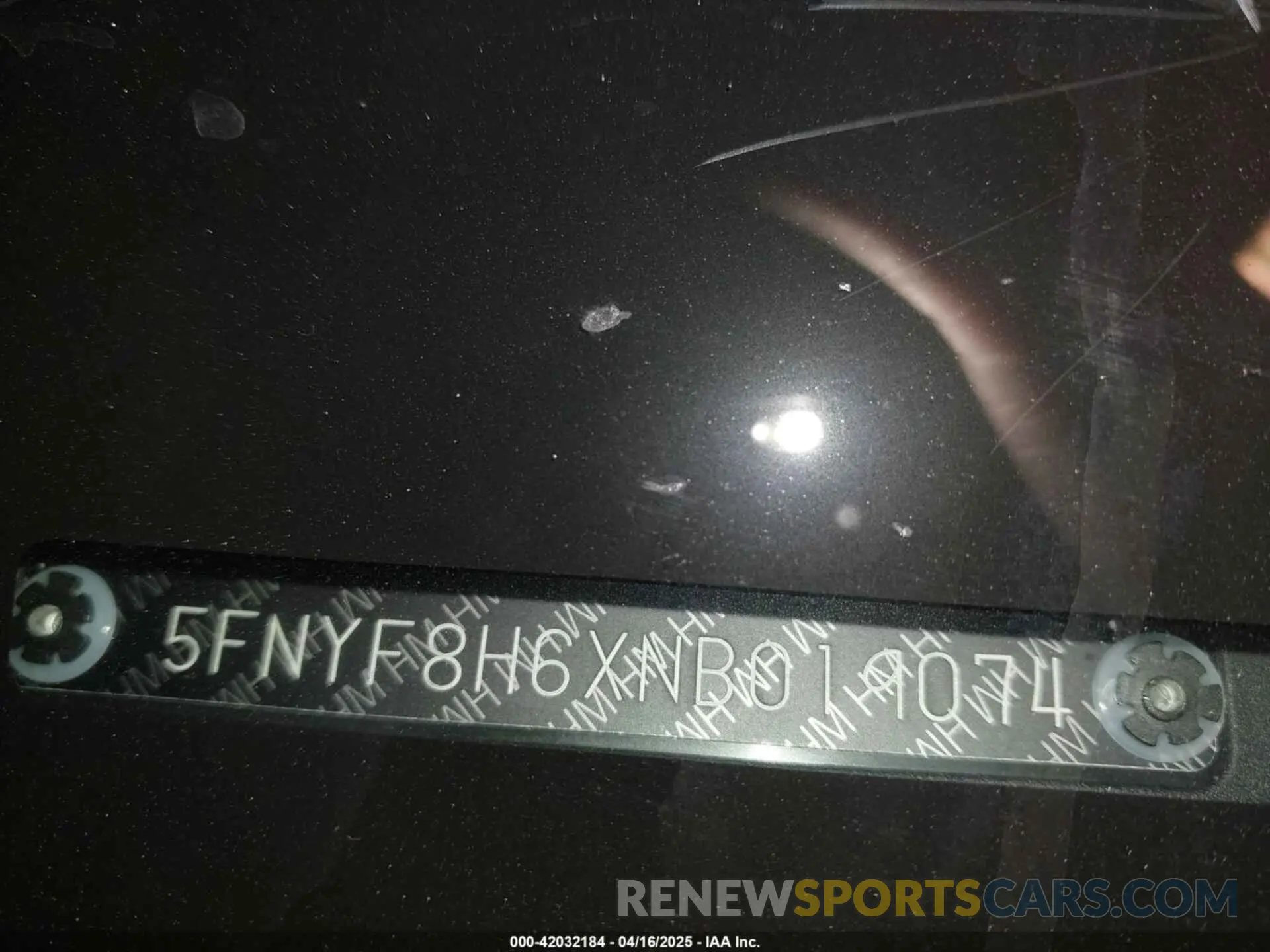 9 Photograph of a damaged car 5FNYF8H6XNB019074 HONDA PASSPORT 2022