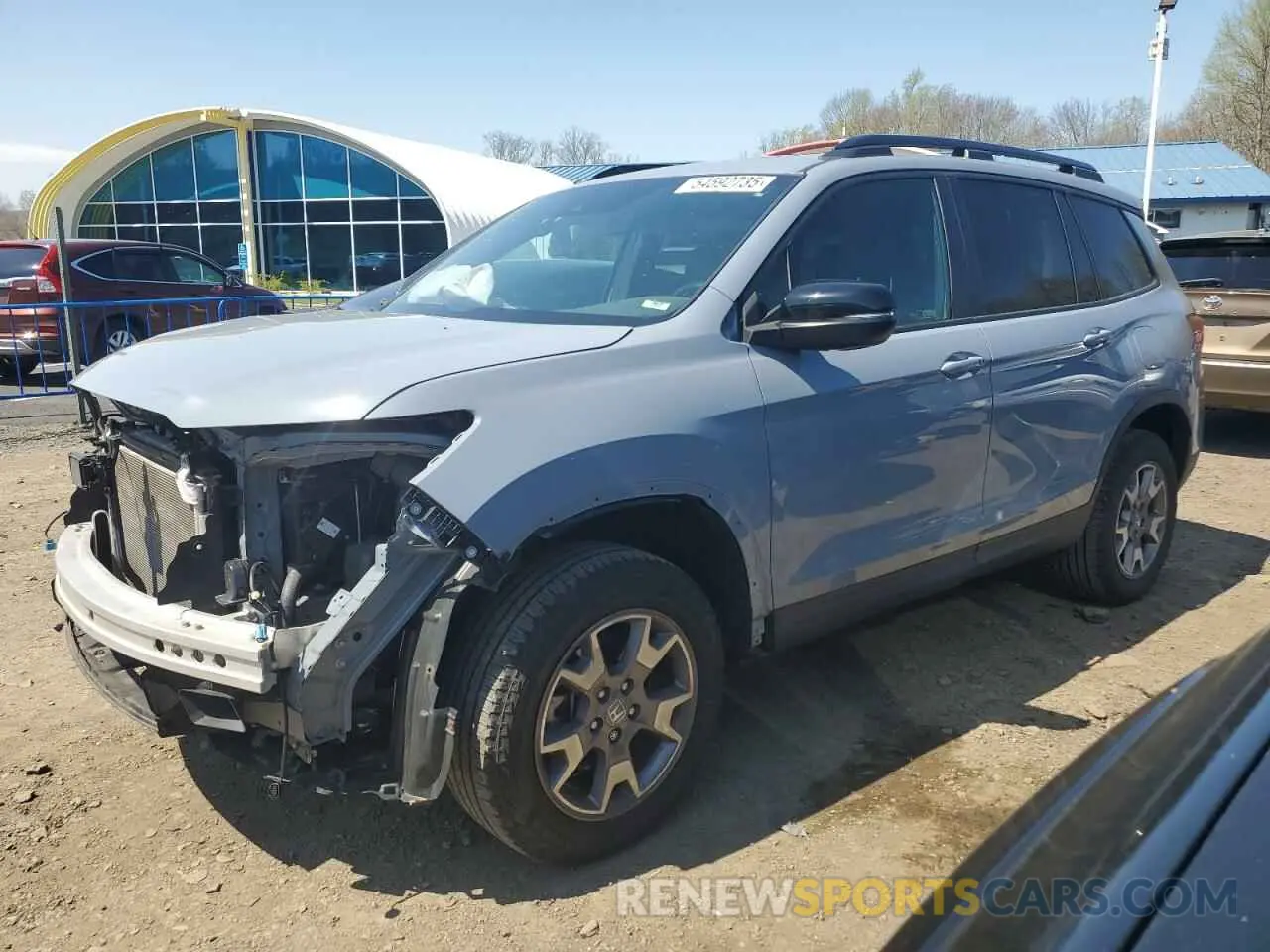 1 Photograph of a damaged car 5FNYF8H6XNB029250 HONDA PASSPORT 2022