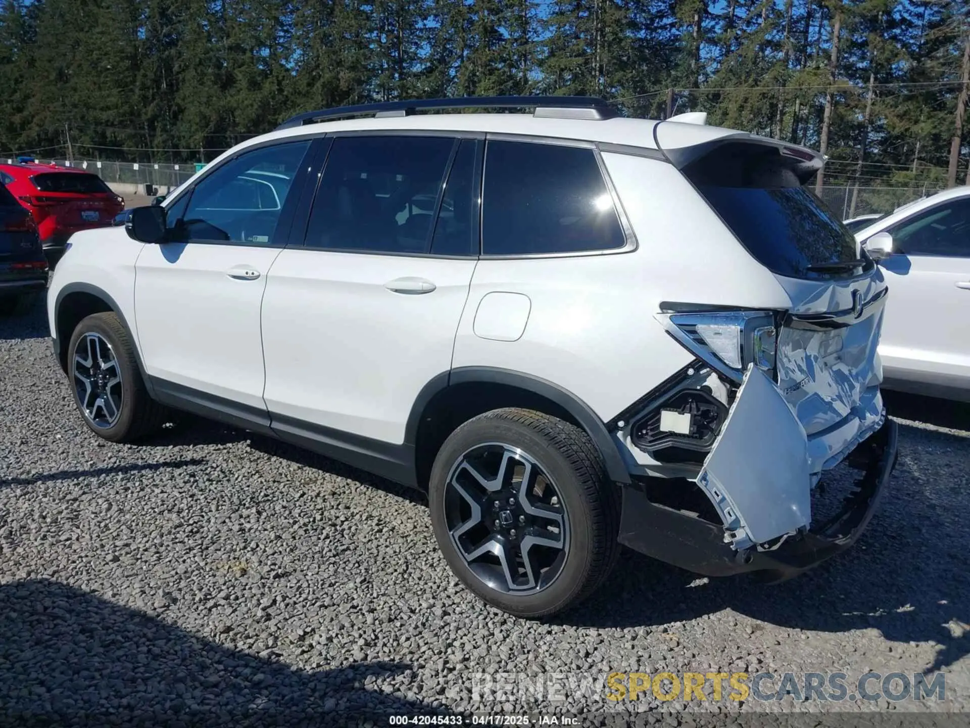 3 Photograph of a damaged car 5FNYF8H01PB004087 HONDA PASSPORT 2023