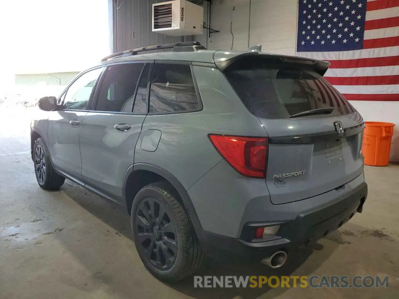 2 Photograph of a damaged car 5FNYF8H03PB034613 HONDA PASSPORT 2023