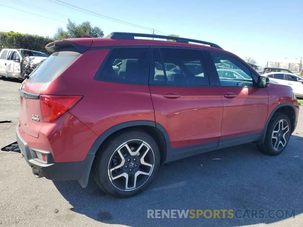 3 Photograph of a damaged car 5FNYF8H06PB013044 HONDA PASSPORT 2023