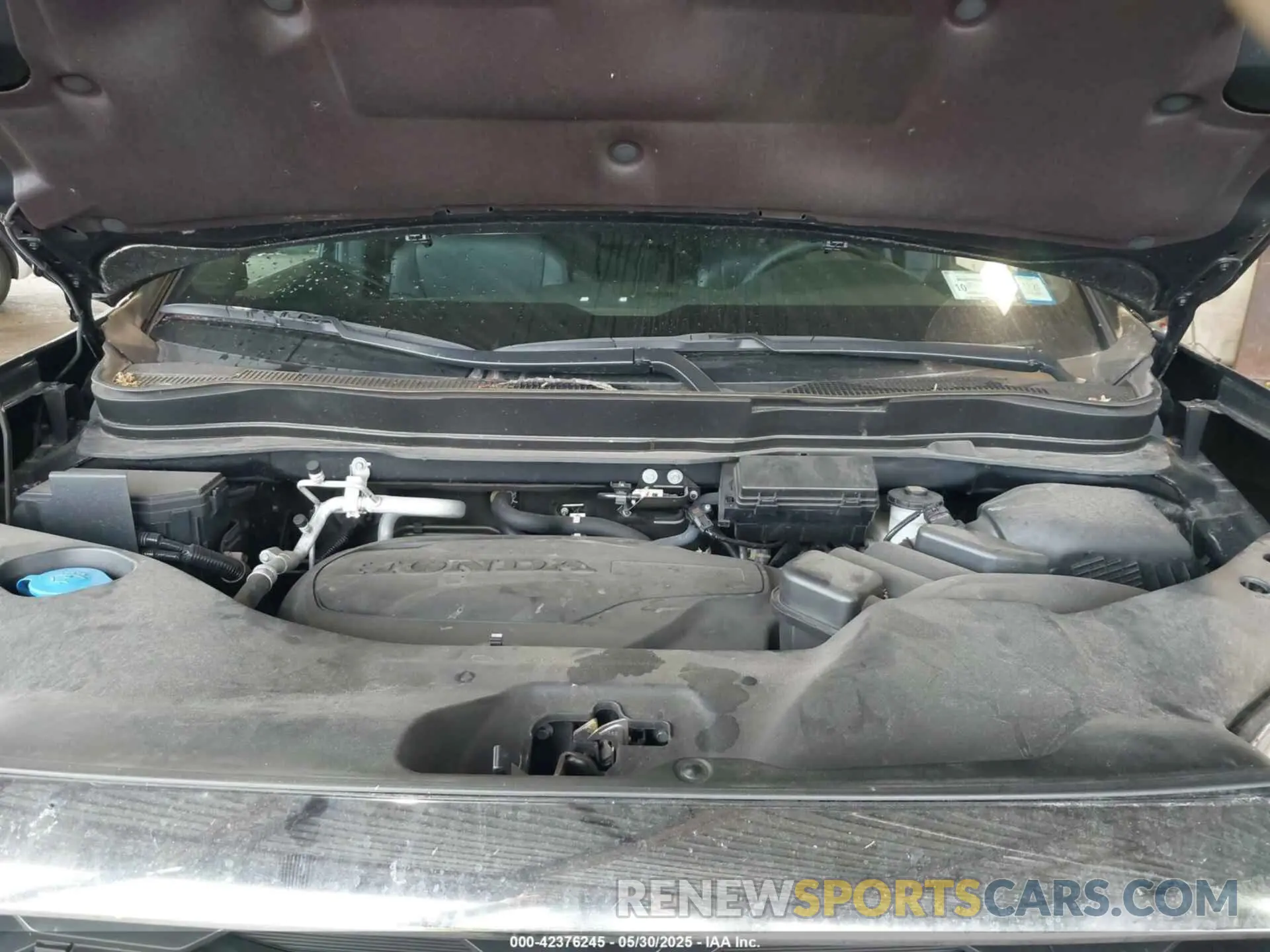 10 Photograph of a damaged car 5FNYF8H52PB033173 HONDA PASSPORT 2023