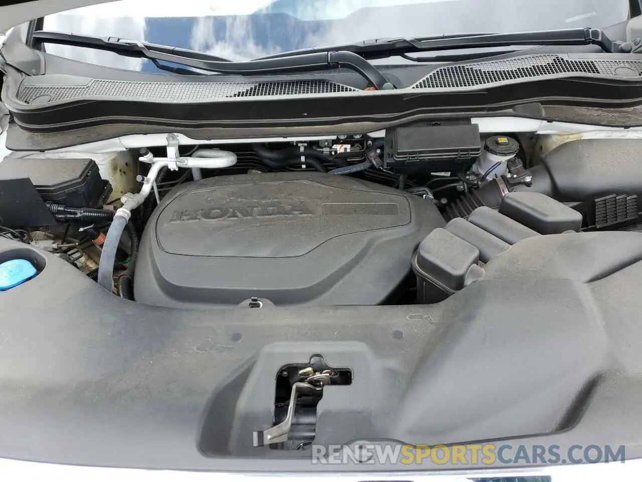 13 Photograph of a damaged car 5FNYF8H52PB036803 HONDA PASSPORT 2023