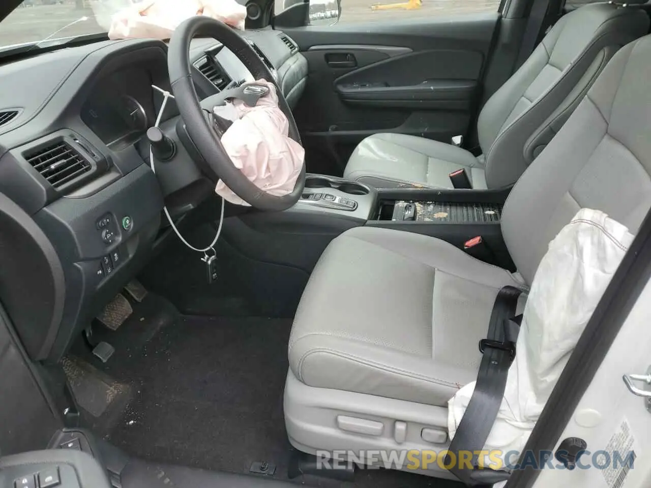 7 Photograph of a damaged car 5FNYF8H52PB036803 HONDA PASSPORT 2023