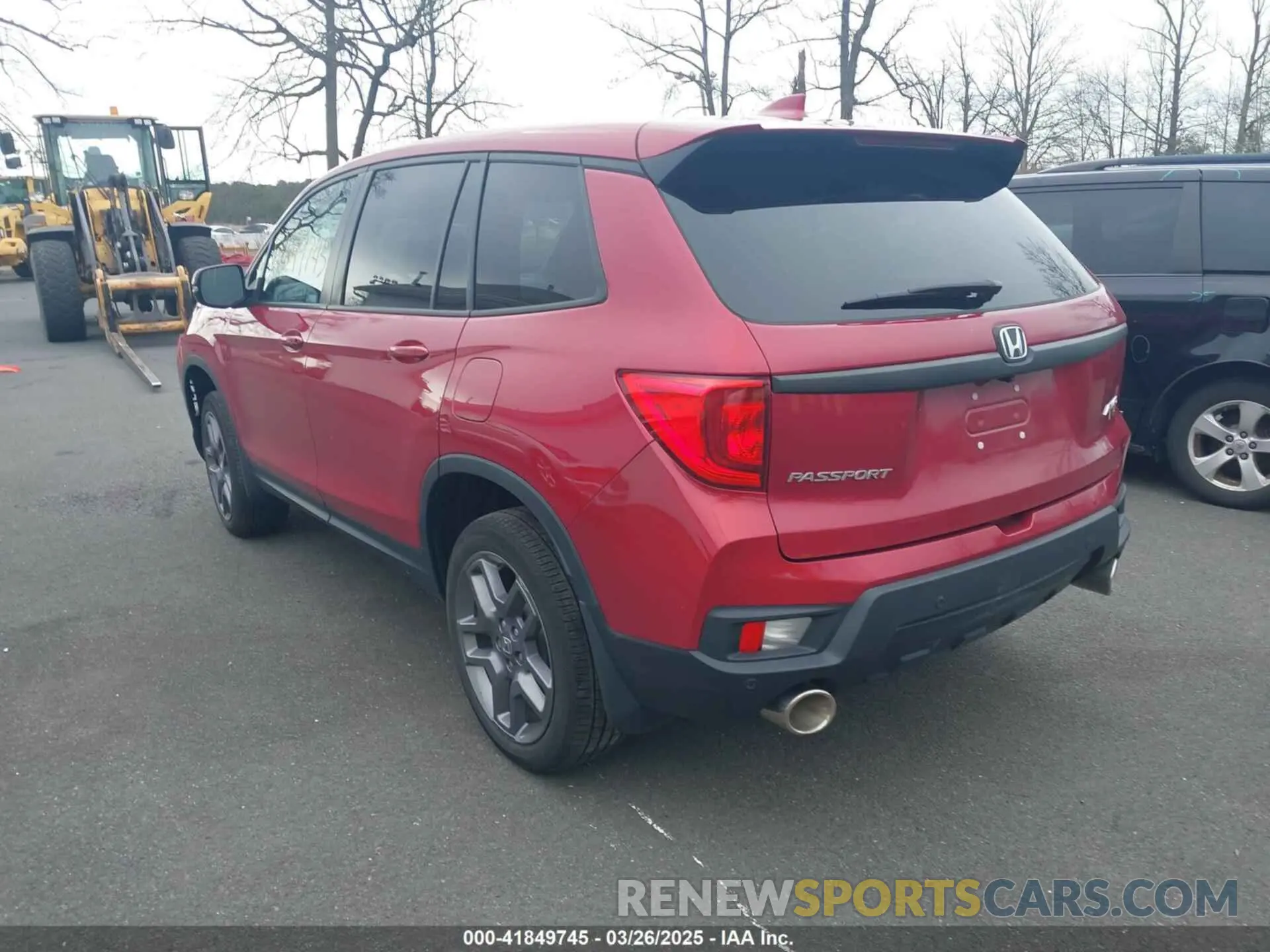 3 Photograph of a damaged car 5FNYF8H53PB010811 HONDA PASSPORT 2023