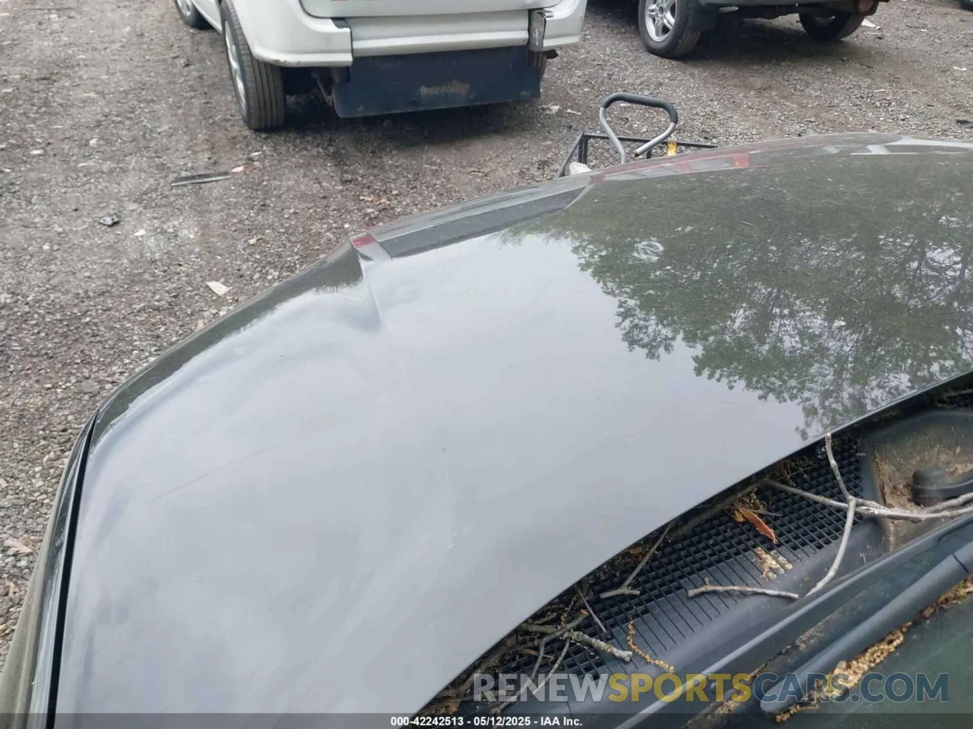 18 Photograph of a damaged car 5FNYF8H53PB011859 HONDA PASSPORT 2023