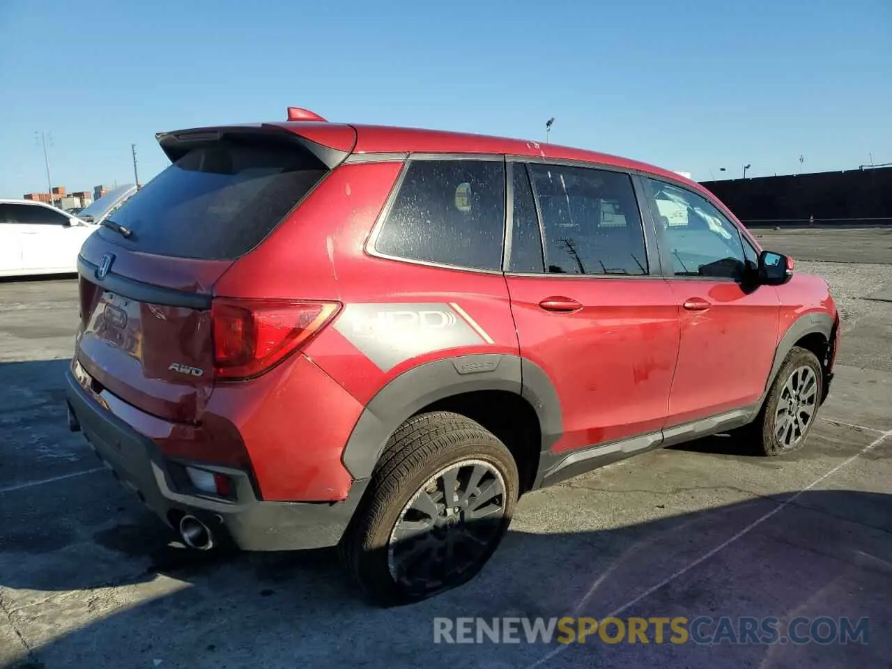 3 Photograph of a damaged car 5FNYF8H54PB036057 HONDA PASSPORT 2023