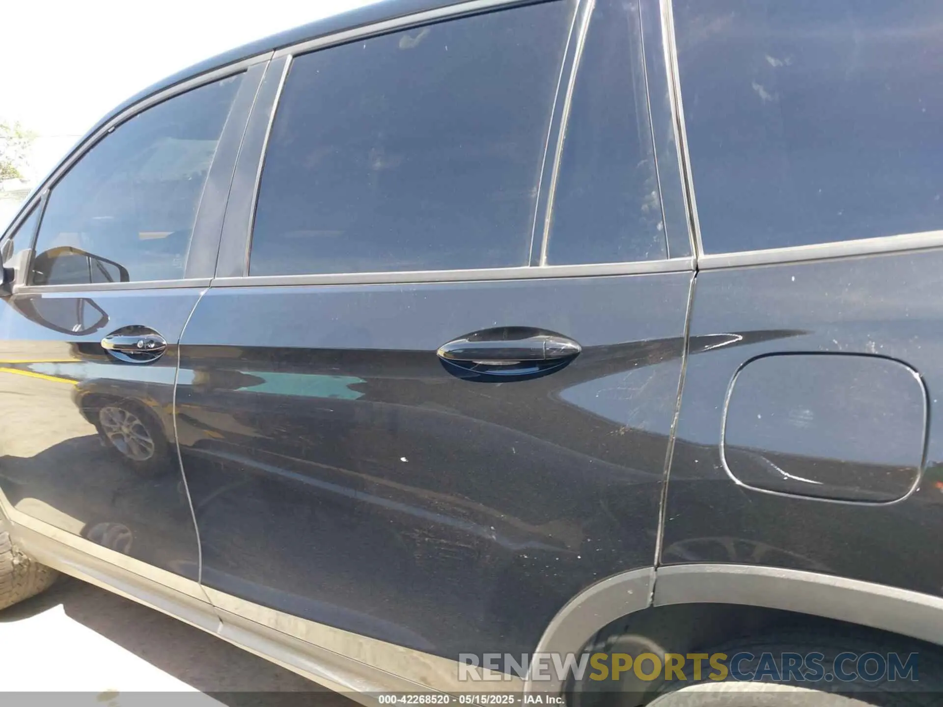 14 Photograph of a damaged car 5FNYF8H55PB020448 HONDA PASSPORT 2023