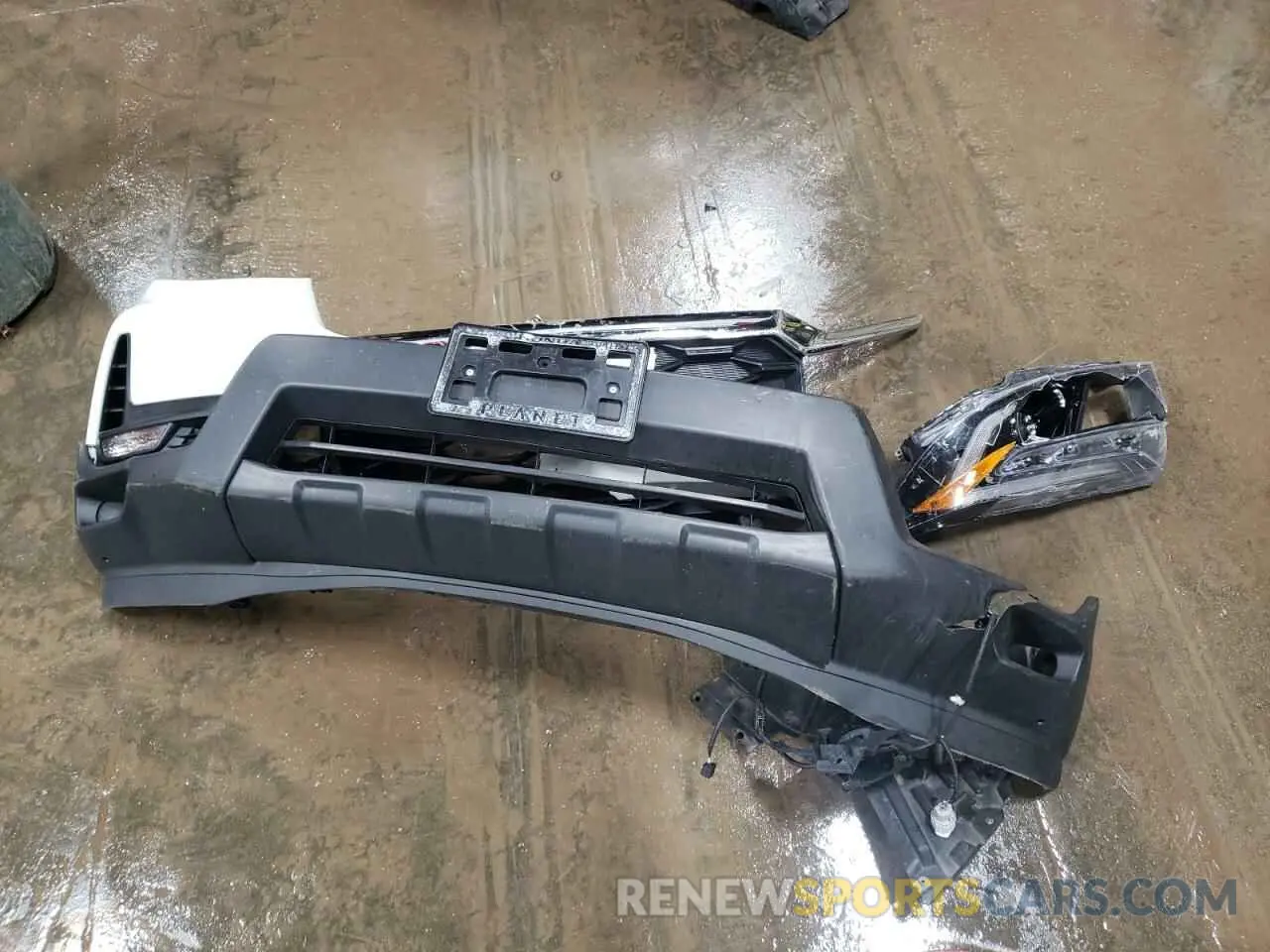 12 Photograph of a damaged car 5FNYF8H59PB011459 HONDA PASSPORT 2023