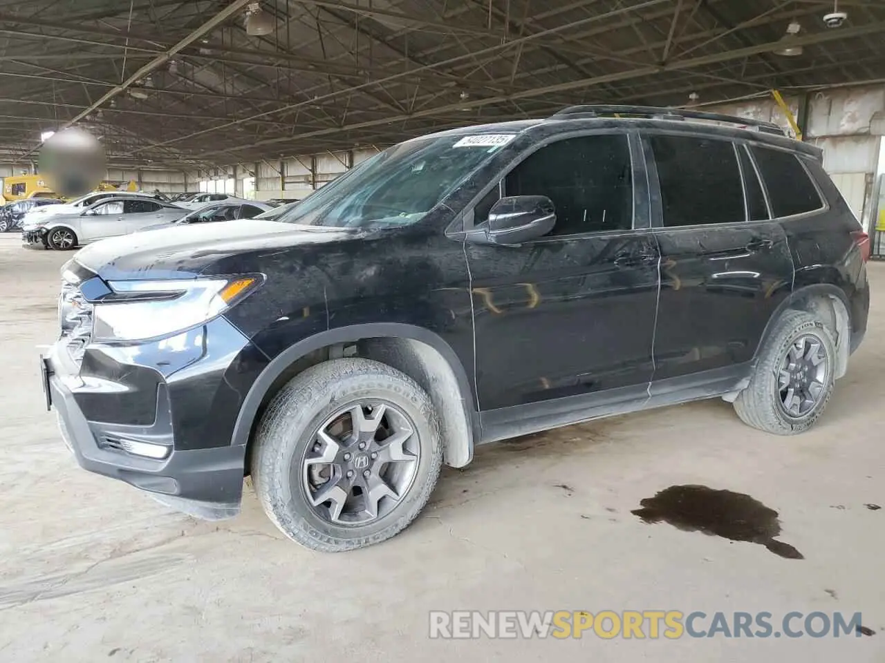 1 Photograph of a damaged car 5FNYF8H63PB008839 HONDA PASSPORT 2023