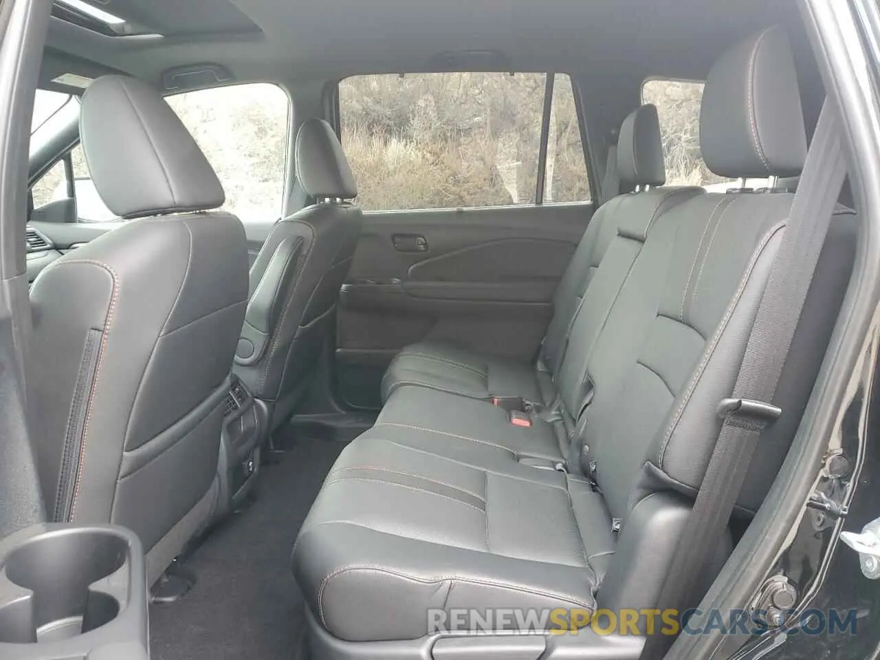 11 Photograph of a damaged car 5FNYF8H63PB010963 HONDA PASSPORT 2023