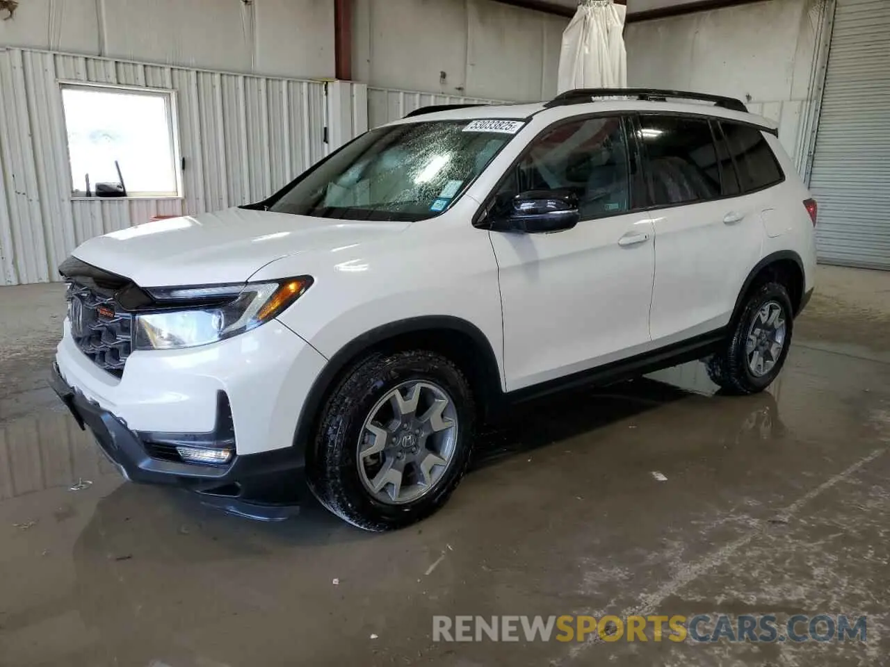 1 Photograph of a damaged car 5FNYF8H63PB023955 HONDA PASSPORT 2023