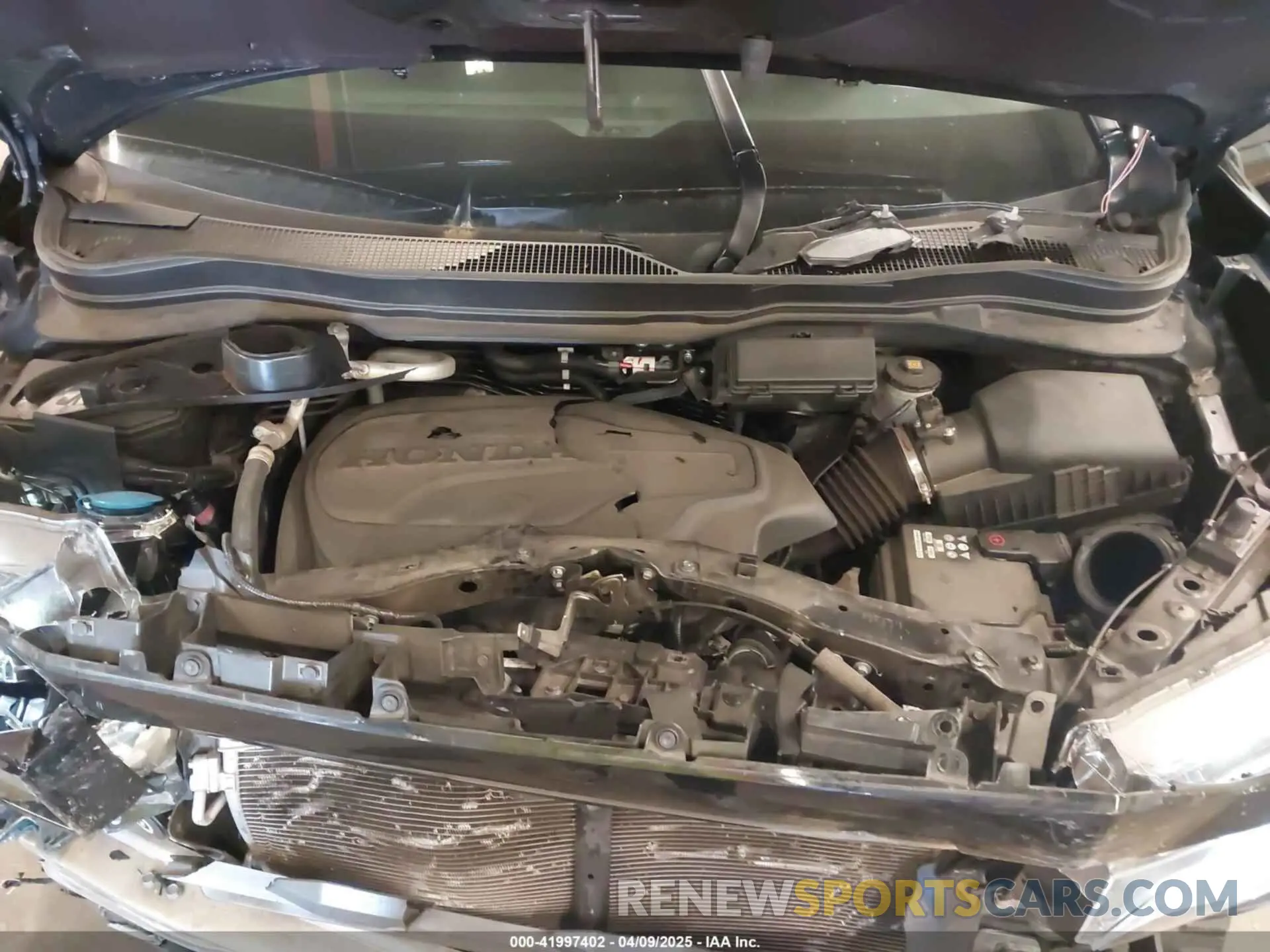 10 Photograph of a damaged car 5FNYF8H64PB016819 HONDA PASSPORT 2023