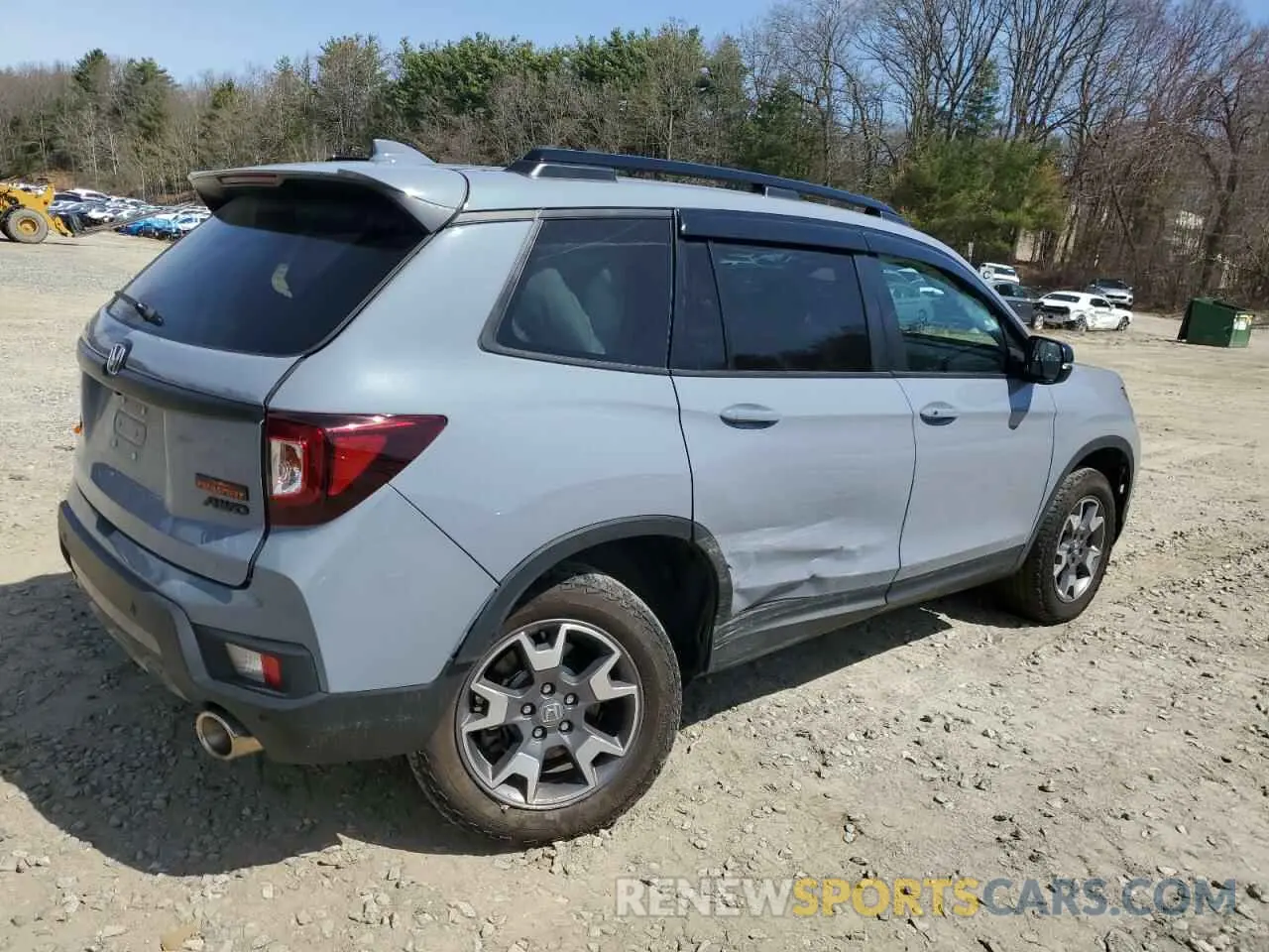 3 Photograph of a damaged car 5FNYF8H64PB032311 HONDA PASSPORT 2023