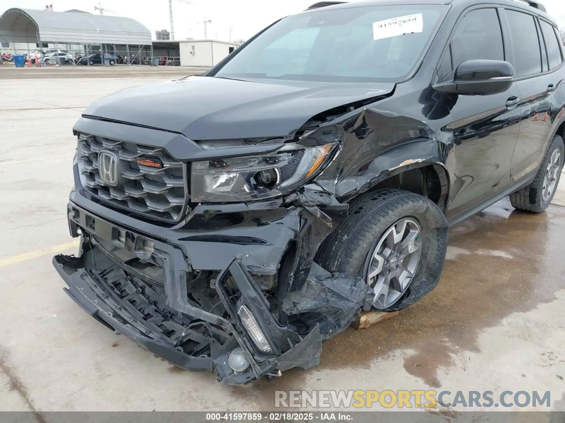 6 Photograph of a damaged car 5FNYF8H67PB006933 HONDA PASSPORT 2023