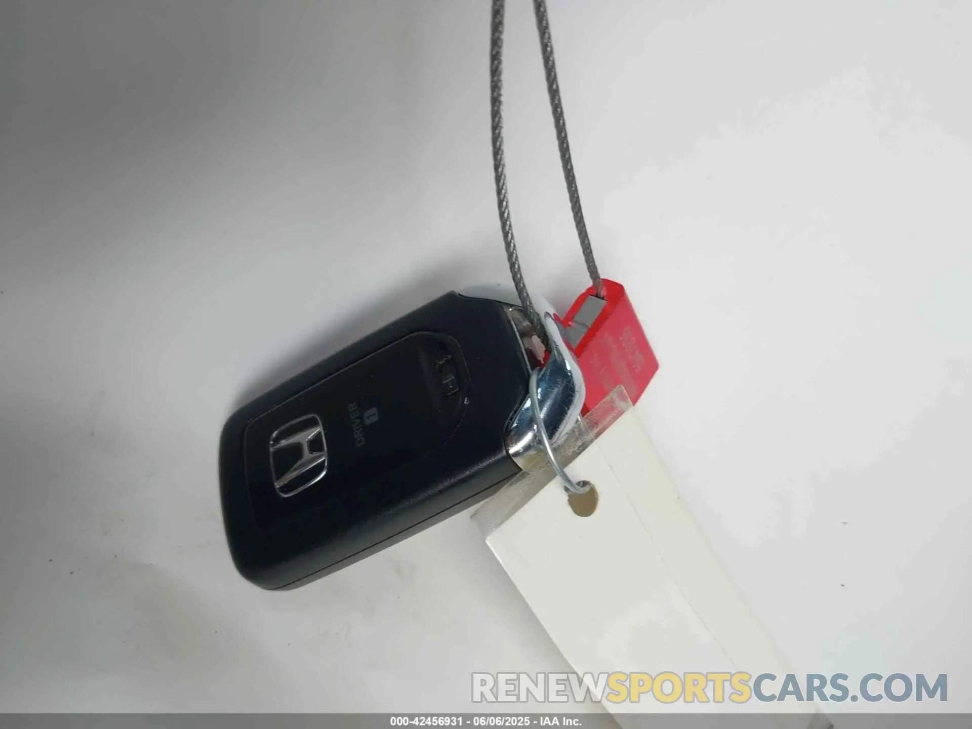 11 Photograph of a damaged car 5FNYF8H68PB043019 HONDA PASSPORT 2023