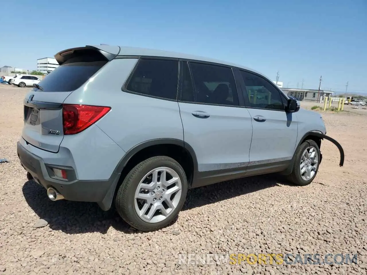 3 Photograph of a damaged car 5FNYF8H52RB008213 HONDA PASSPORT 2024