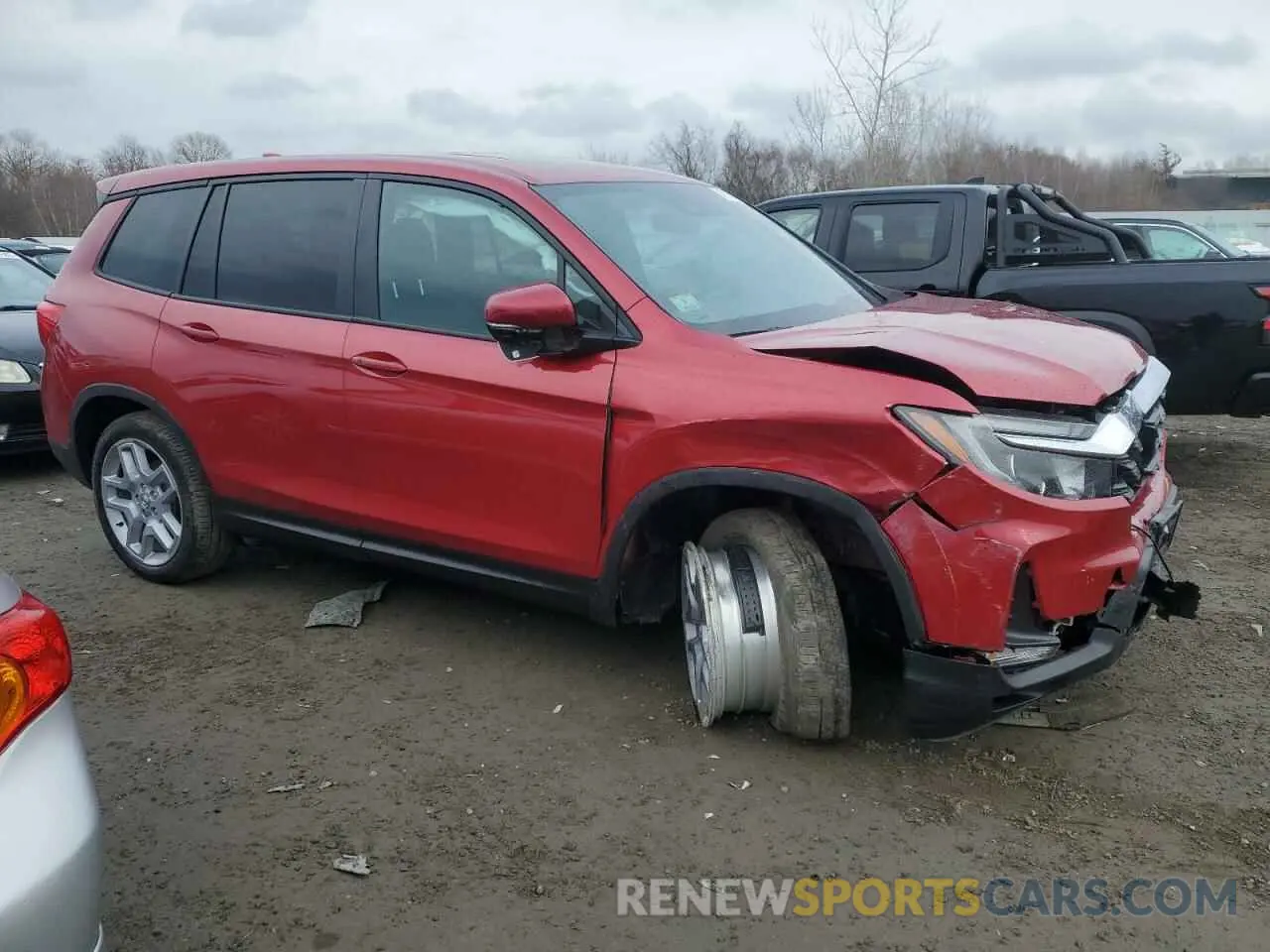 4 Photograph of a damaged car 5FNYF8H52RB010348 HONDA PASSPORT 2024
