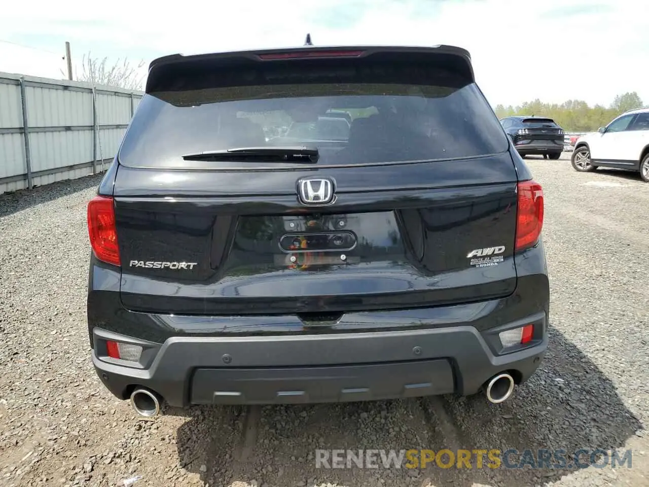 6 Photograph of a damaged car 5FNYF8H53RB009113 HONDA PASSPORT 2024